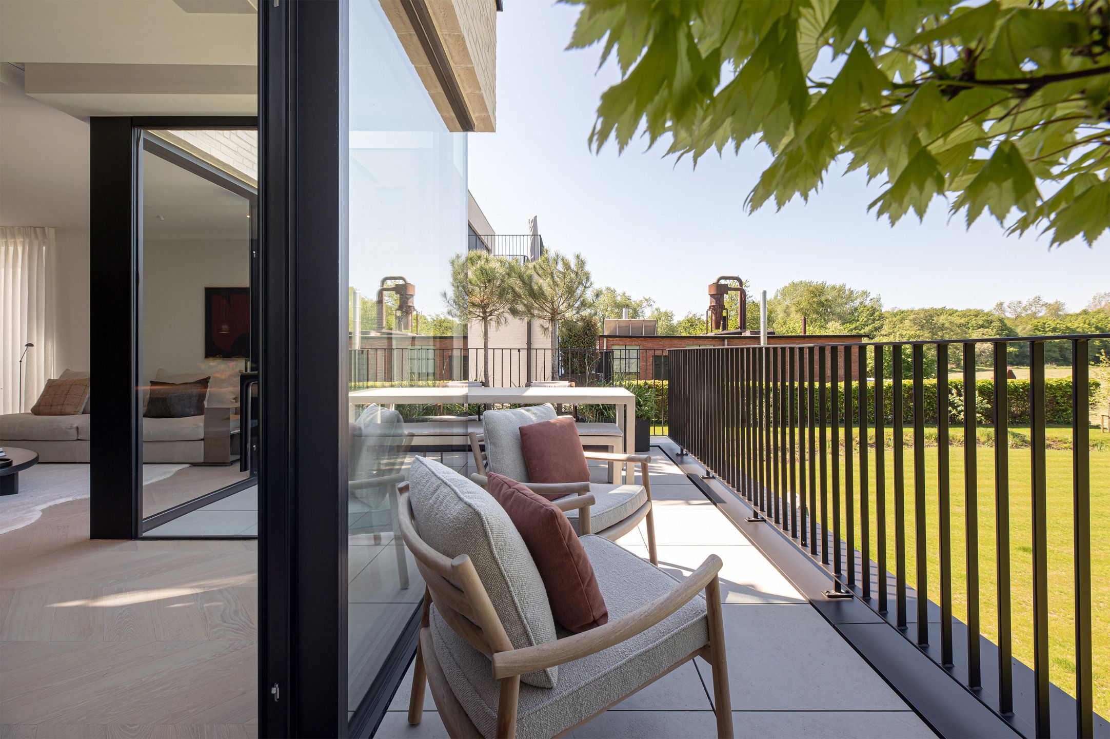 Zonnig luxueus afgewerkt appartement met weids uitzicht! foto 27