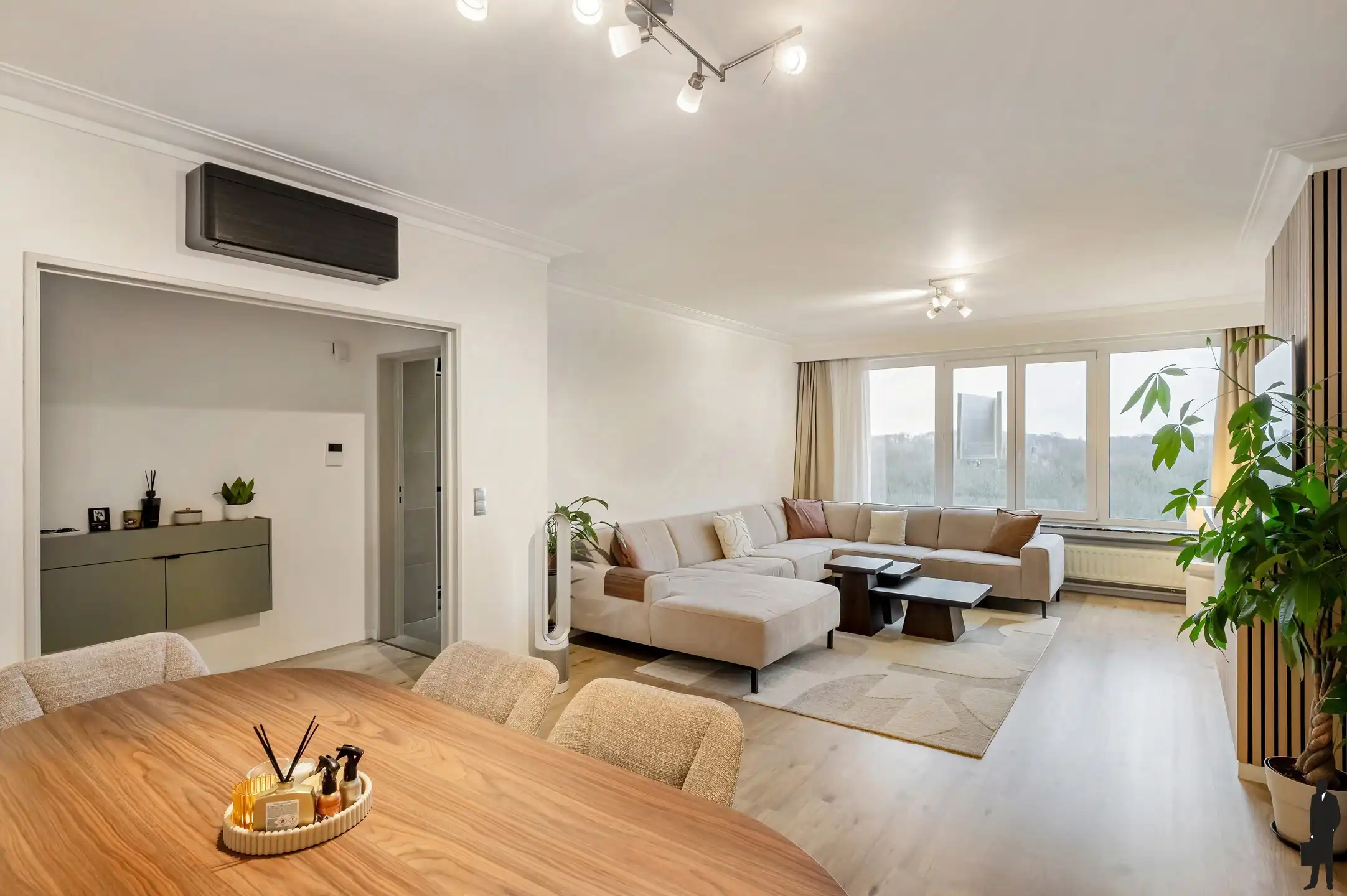 Instapklaar appartement met terras en warmtepomp foto 5