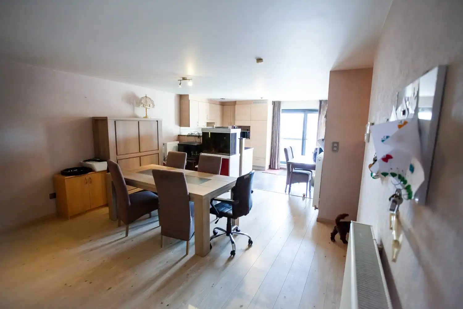 Appartement 1ste verdieping met ruim terras. foto 6
