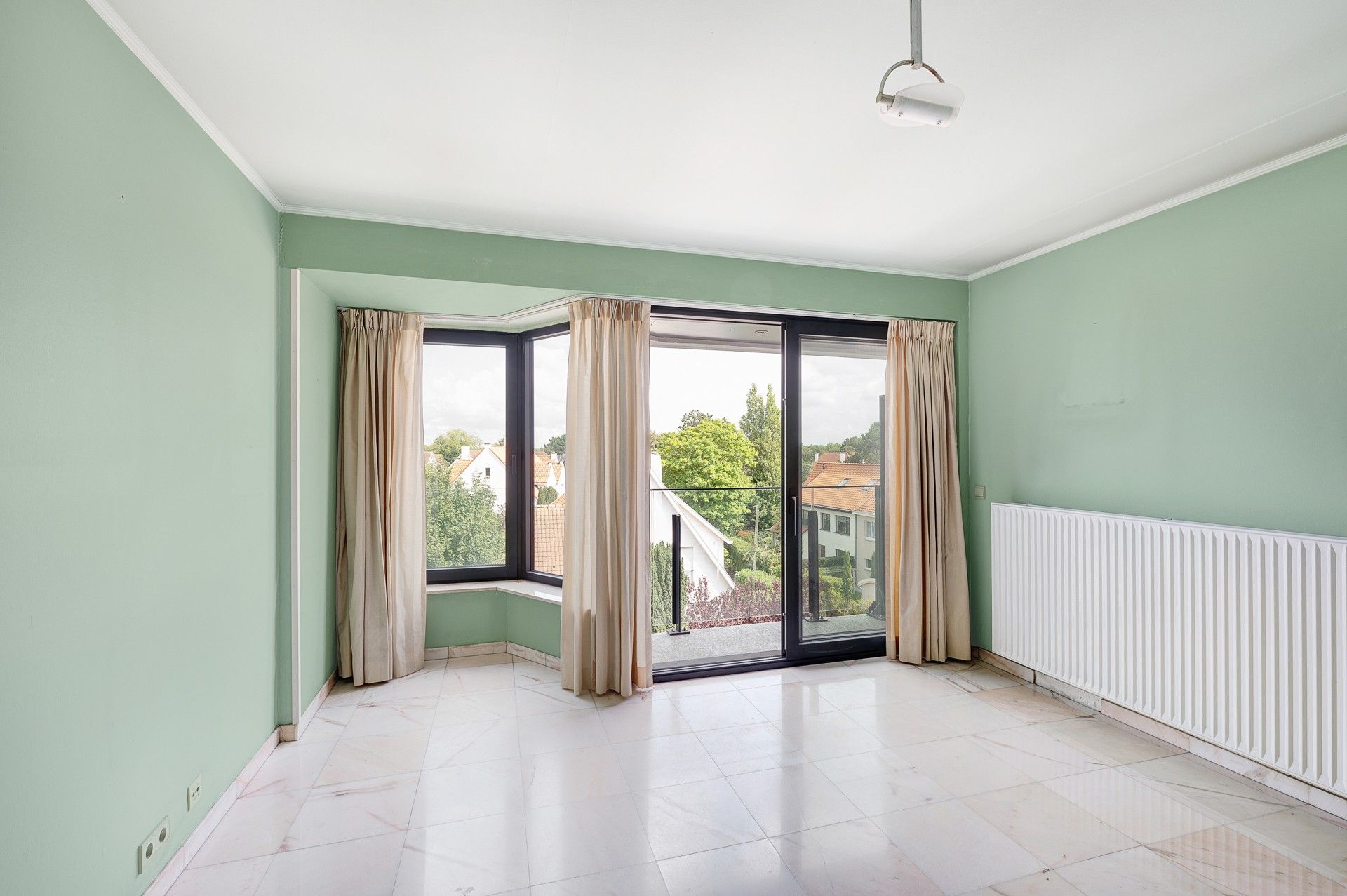 Centraal gelegen appartement met twee terrassen nabij de Lippenslaan foto 5