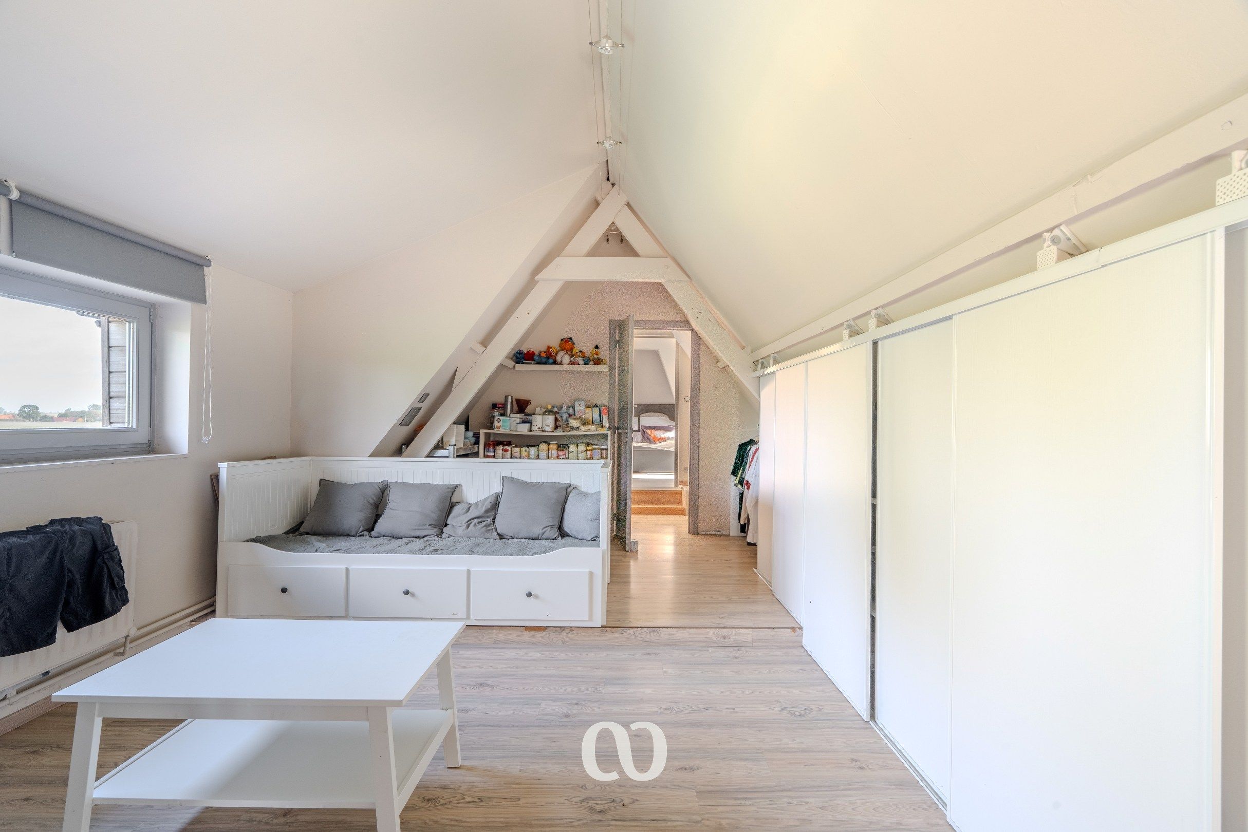 Prachtig gelegen villa met zwembad foto 15