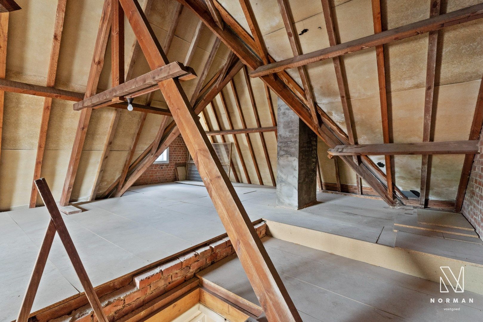 Alleenstaande woning op groot perceel te Deerlijk foto 22