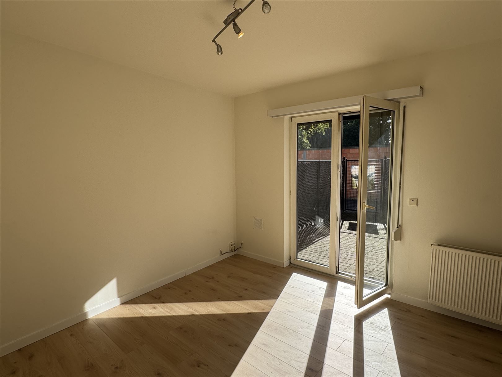 Gelijksvloersappartment in centrums Stekene foto 6