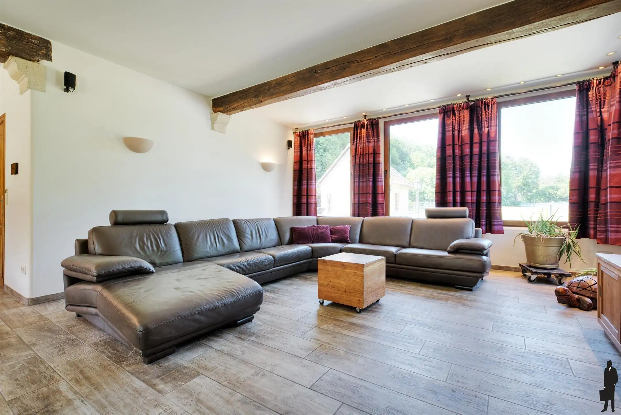 Luxe kangoeroe-villa te Sint-Job met paardenacc. op ca. 1,2 HA! foto 11