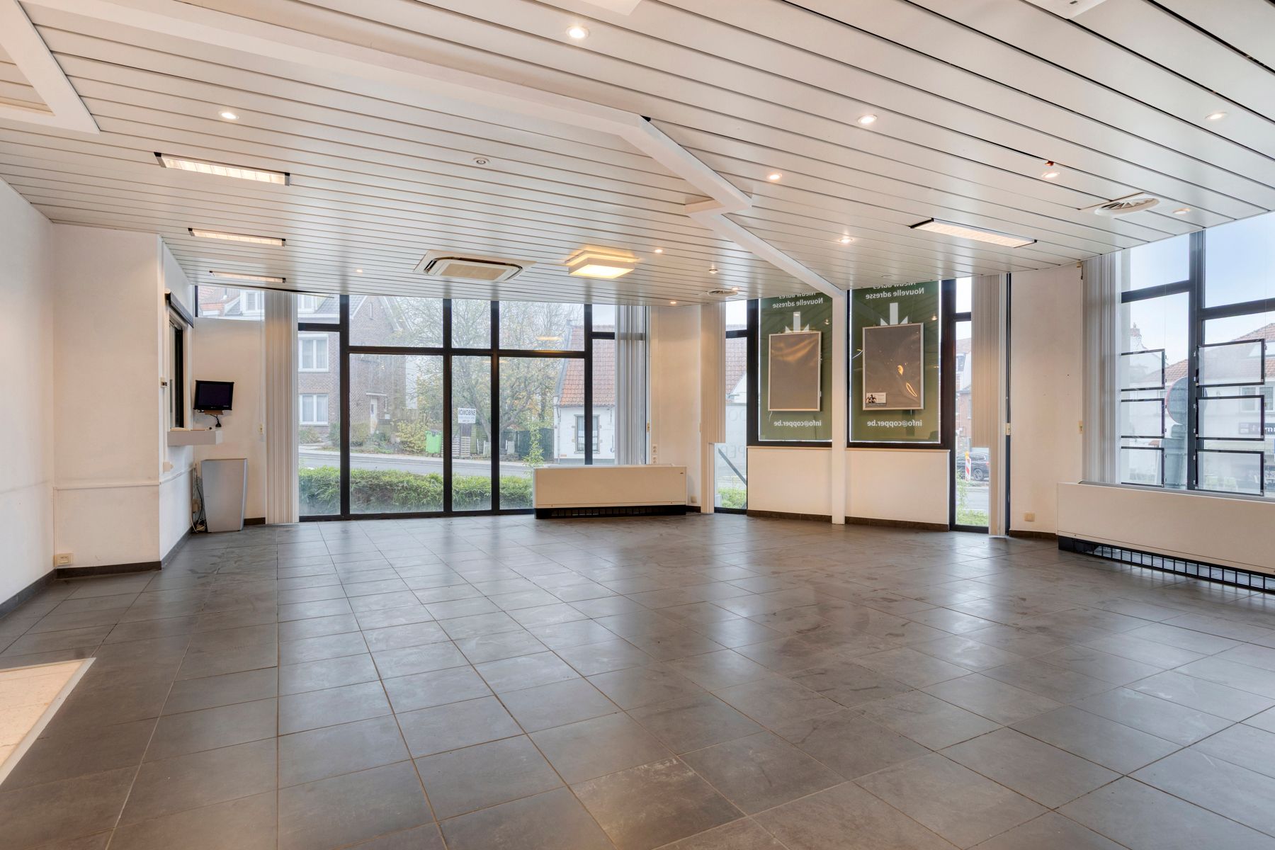 Topgelegen kantoorruimte voor medische praktijk foto 5