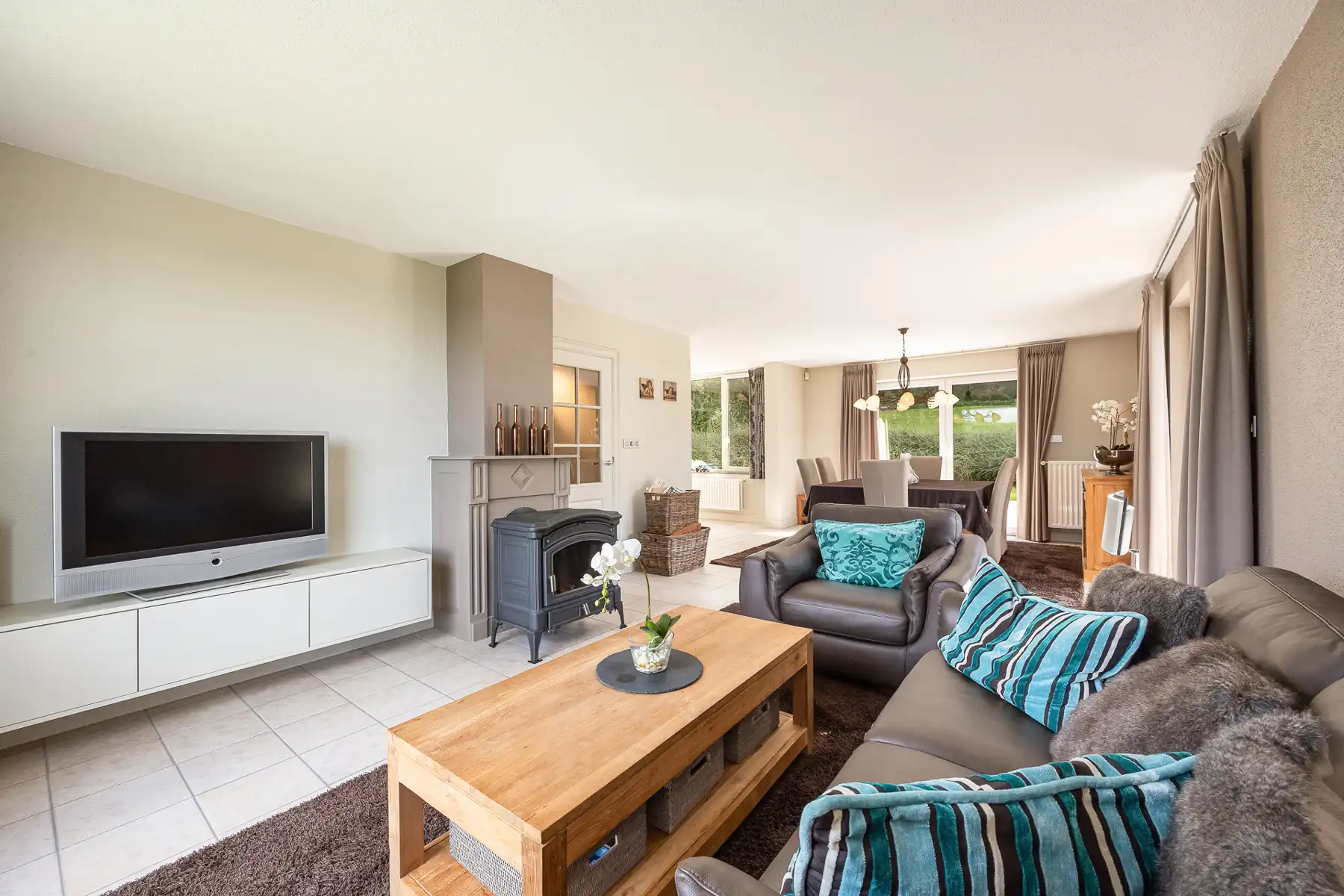 Woning 4 slpk. met uitzicht nabij het stuwmeer van Nisramont foto 12