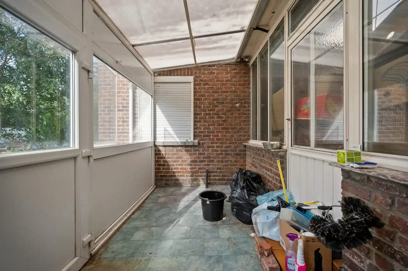 Halfopen woning met grote tuin en garage in Zoutleeuw foto 14