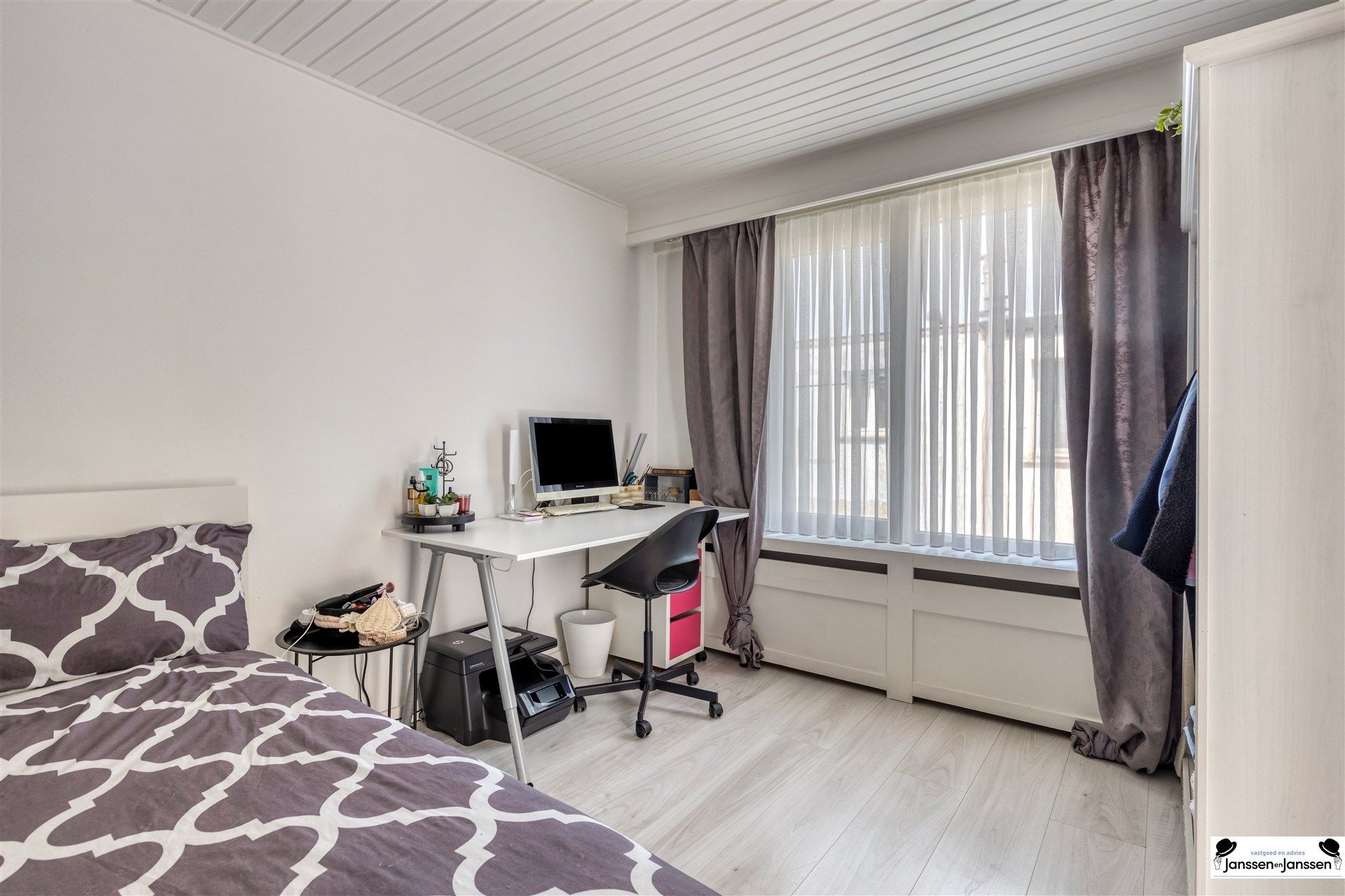 Gerenoveerde eengezinswoning met 3 slaapkamers.  foto 16