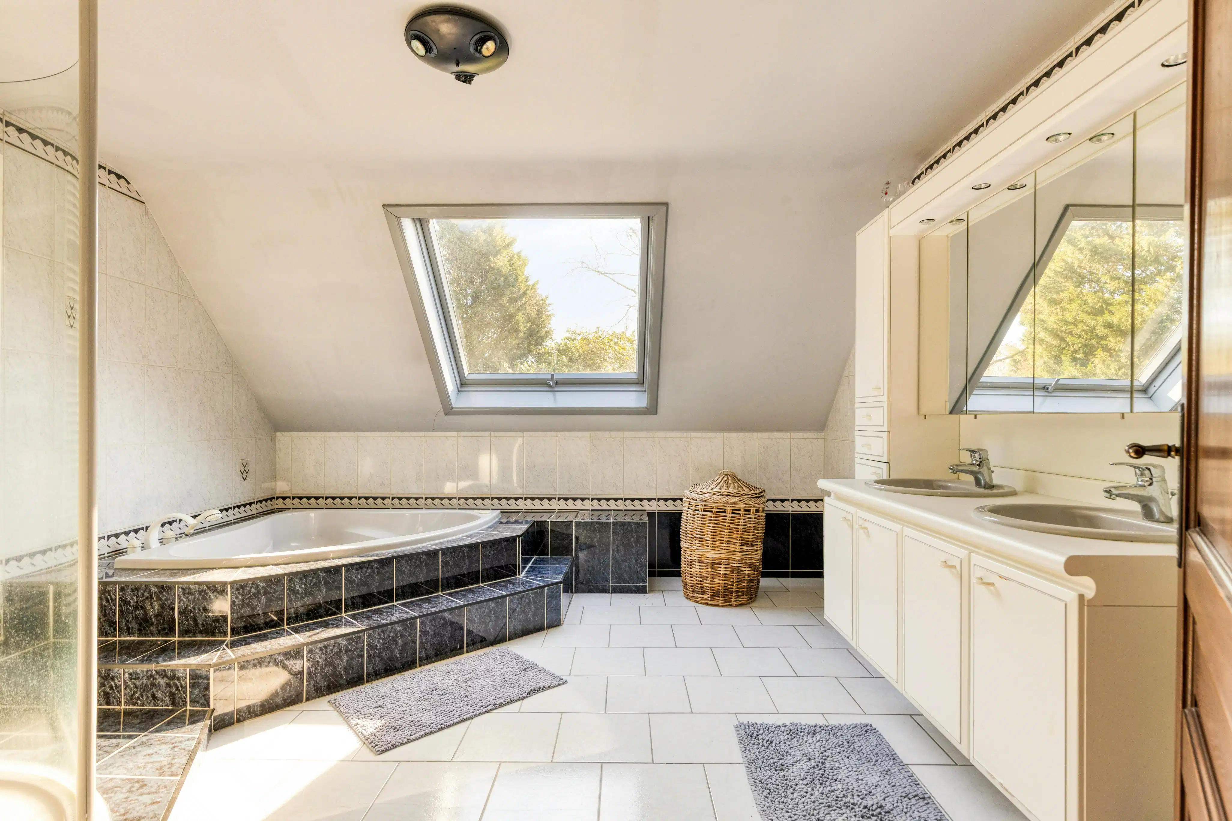 Woning en groot bijgebouw op 8.347m² in Sint-Job-in-’t-Goor foto 21
