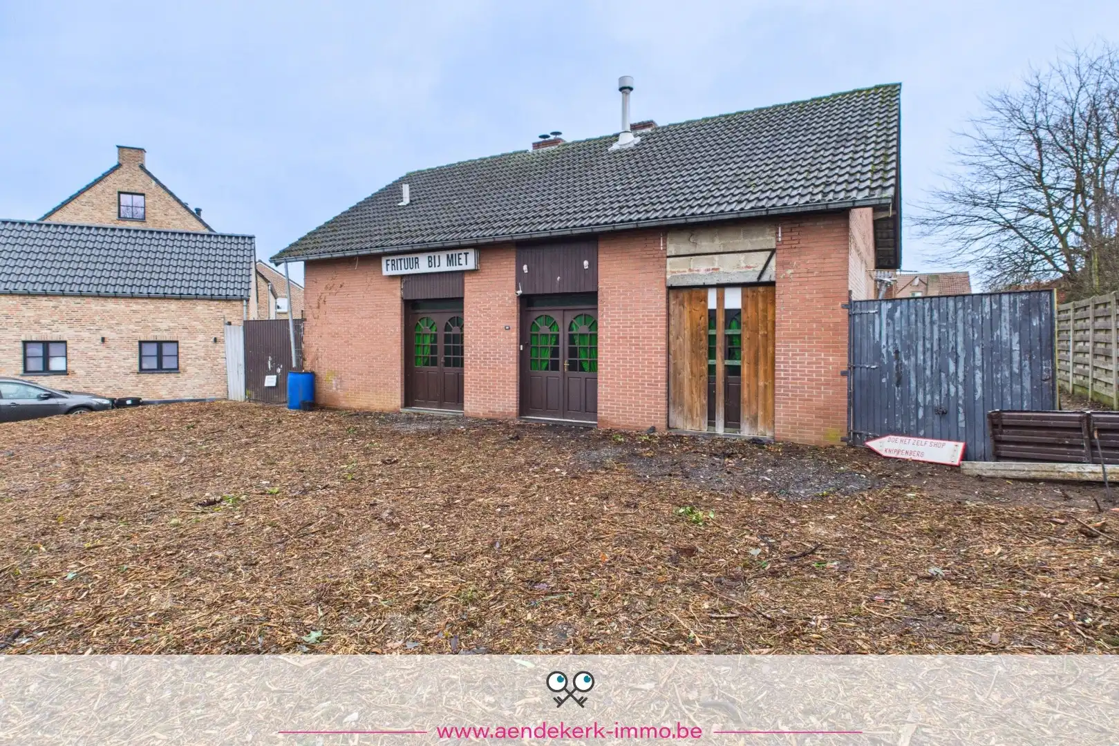 Te renoveren woning met handelsruimte en bijgebouw in Kessenich foto 4