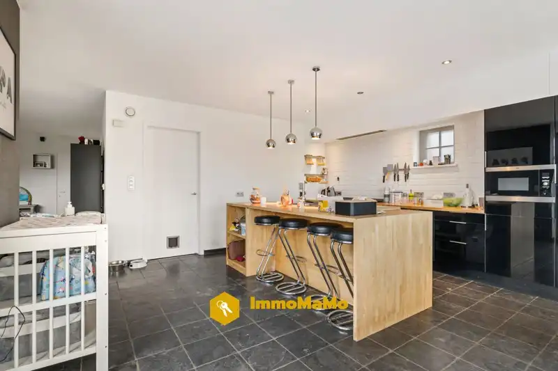 LANDELIJKE WONING MET ENORM RUIME TUIN TE KOOP IN WACHTEBEKE foto 22