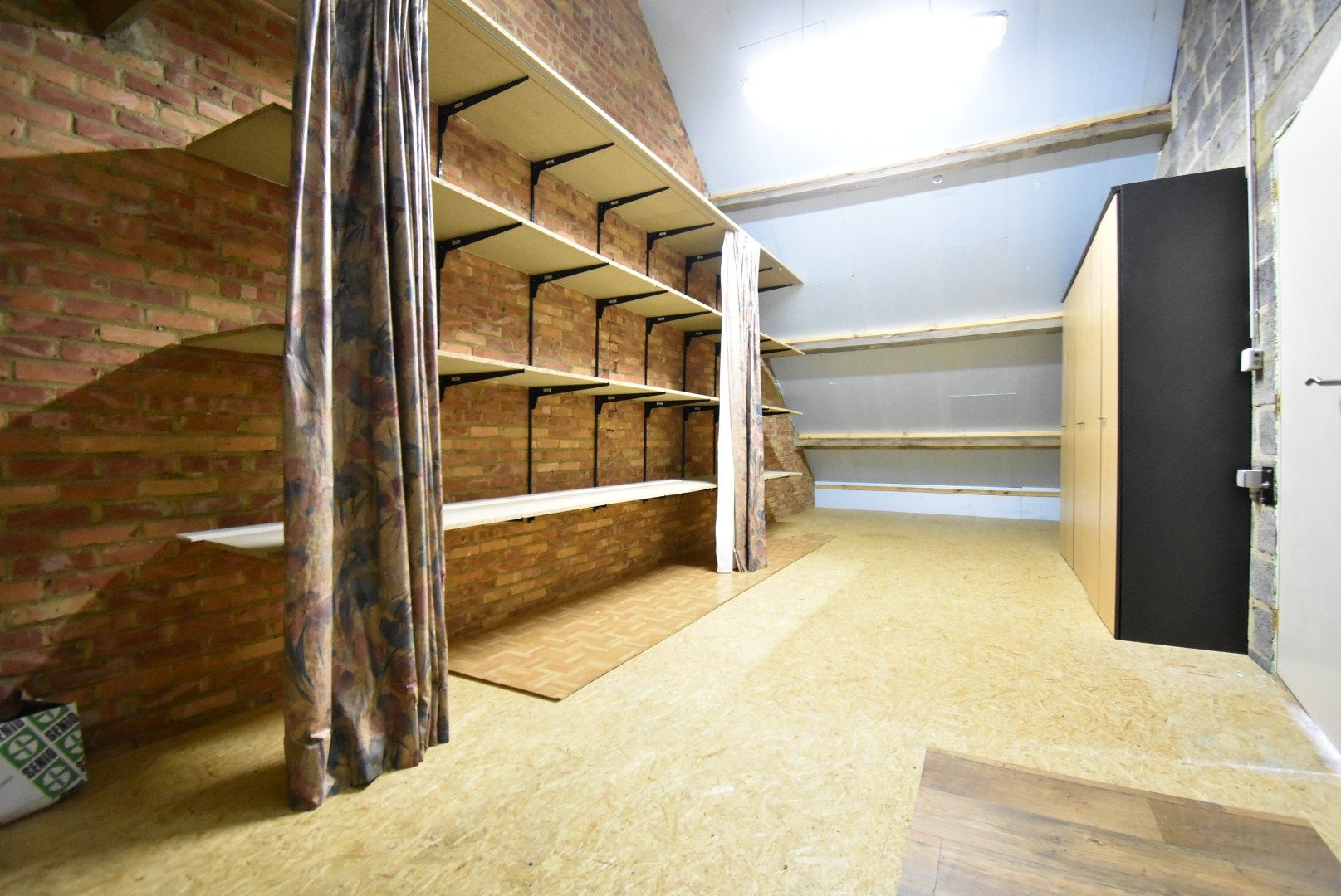 Ruime halfopen woning met 3 slaapkamers in Kiewit foto 23