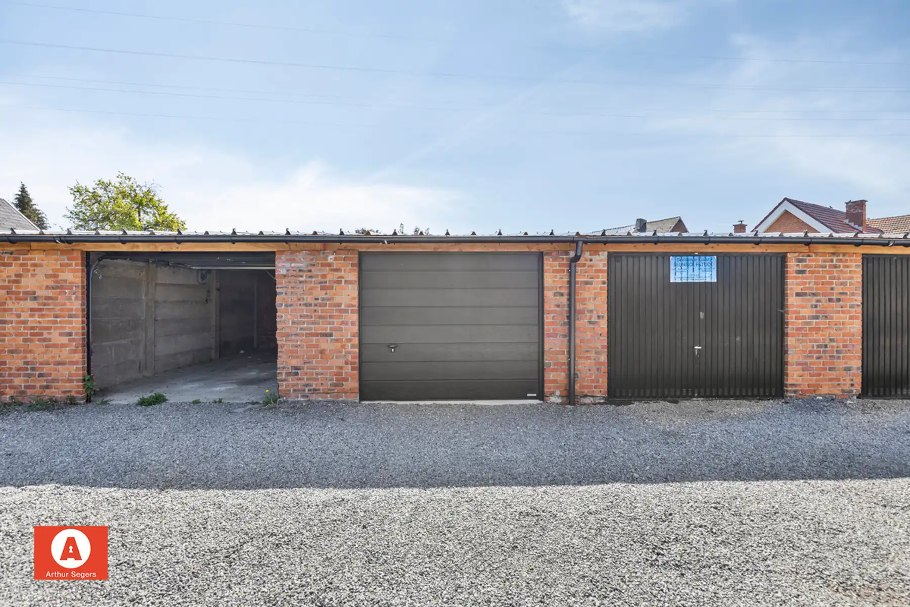 Instapklaar Gelijkvloers appartement mét garage.  foto 15