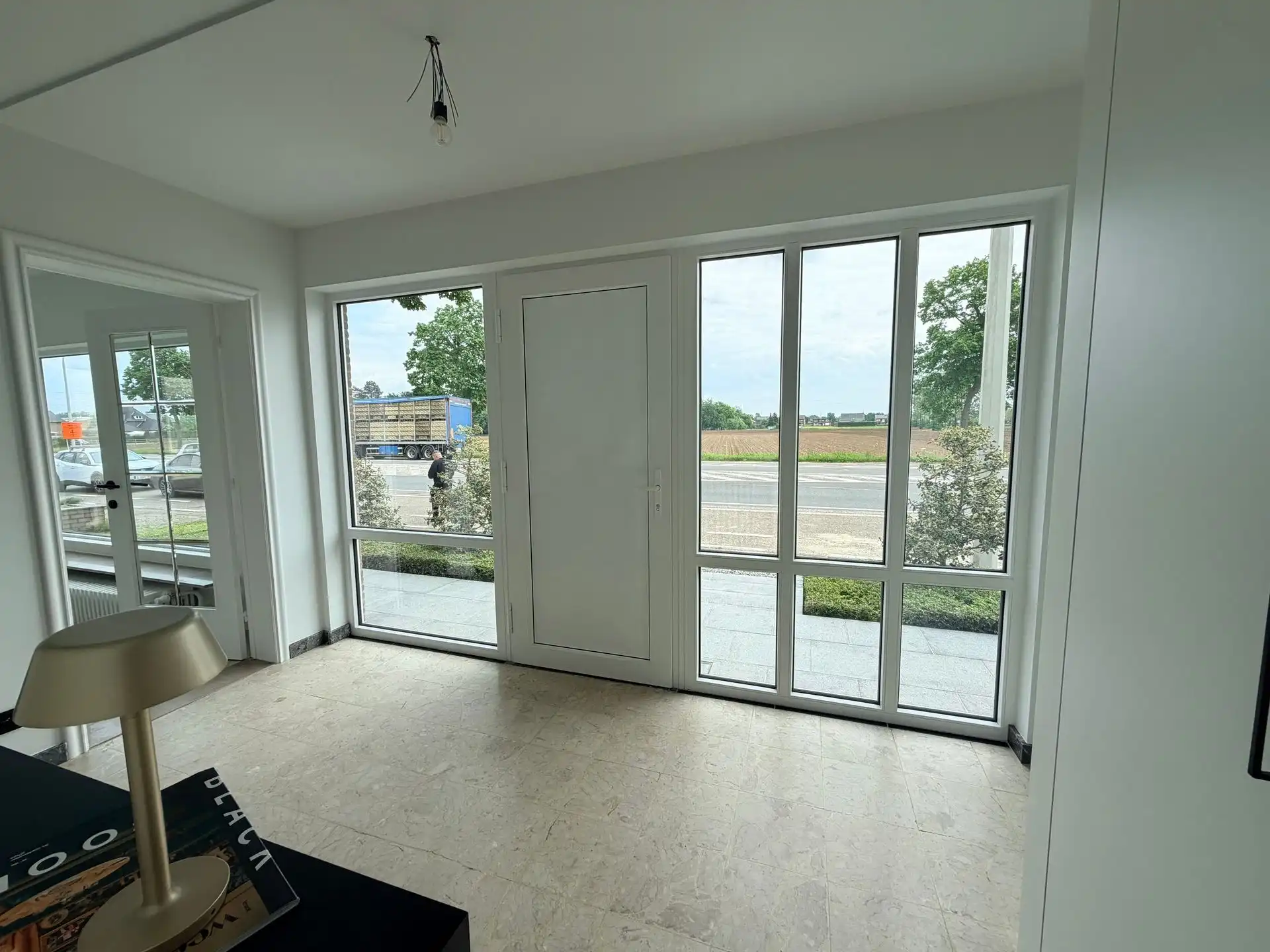 Woning met 3 slaapkamers en tuin foto 2