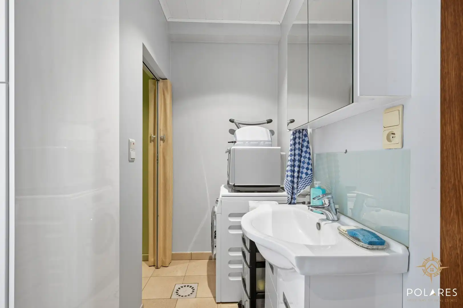 Vrijstaande woning 3 slaapkamers en veel bergruimte foto 12