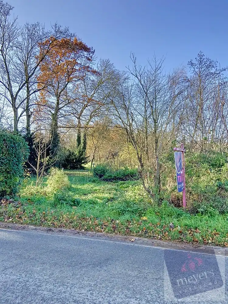 Ruime bouwgrond van 10a82ca voor halfopen bebouwing in Klein-Gelmen foto 4