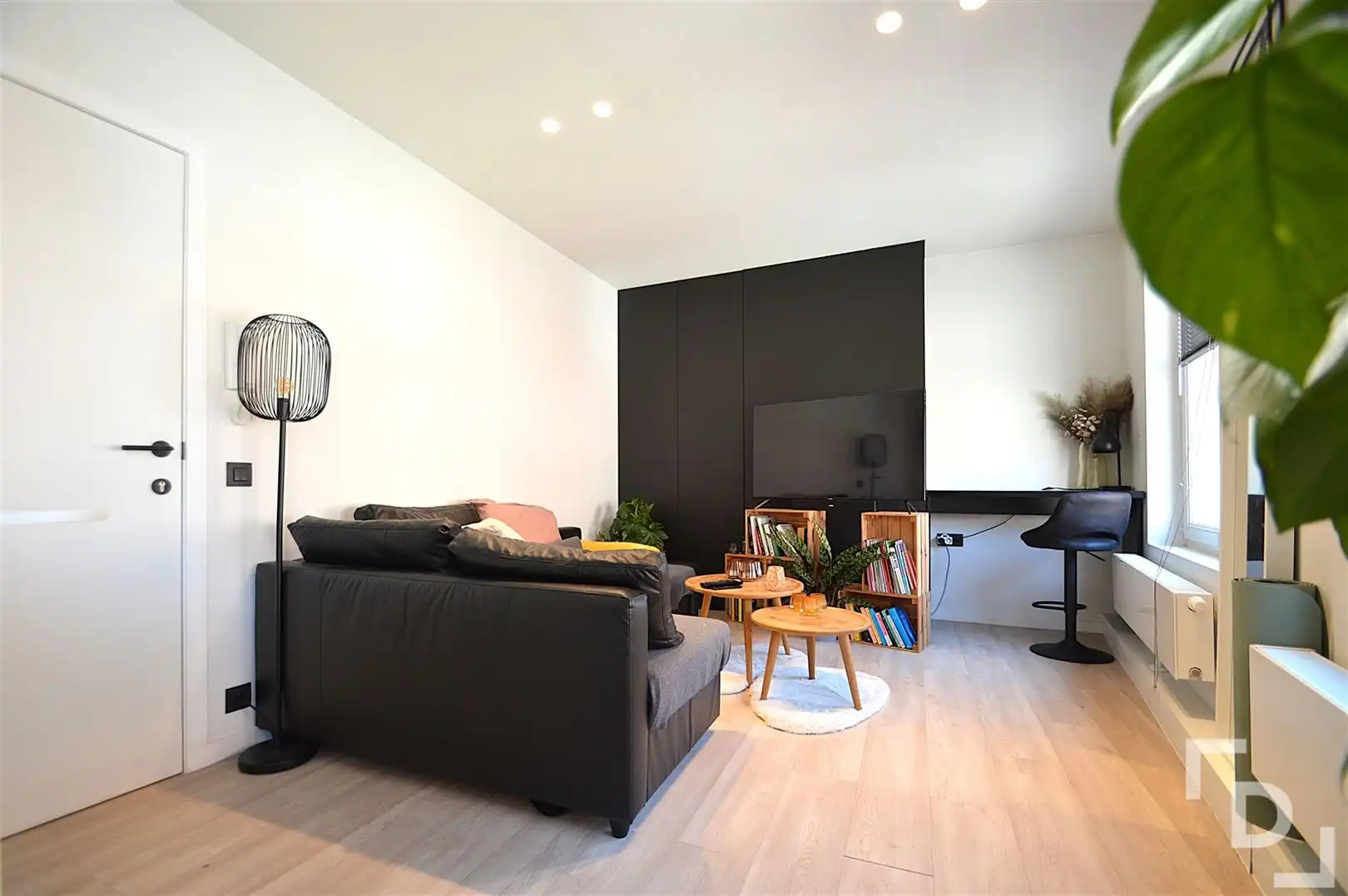 Compact appartement in centrum Ieper foto 2