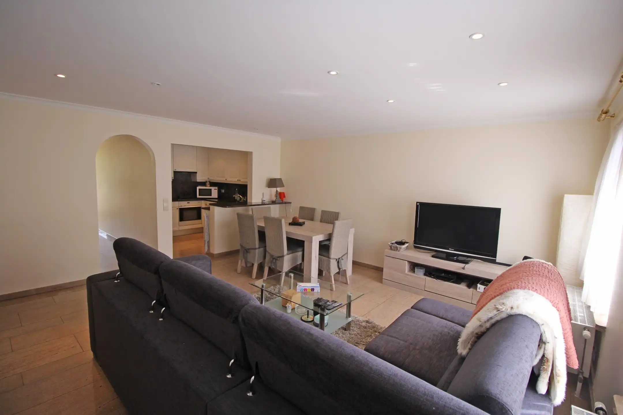 Appartement te huur foto 2