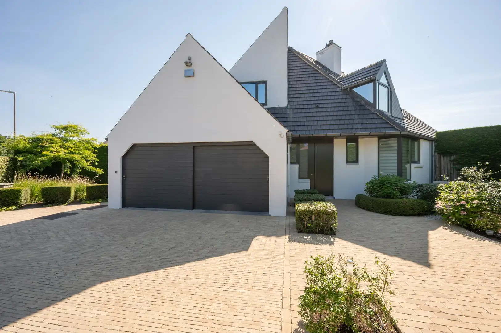 Vrijstaande villa, rustig gelegen in een aangename residentiële omgeving aan de rand van Knokke. foto 39