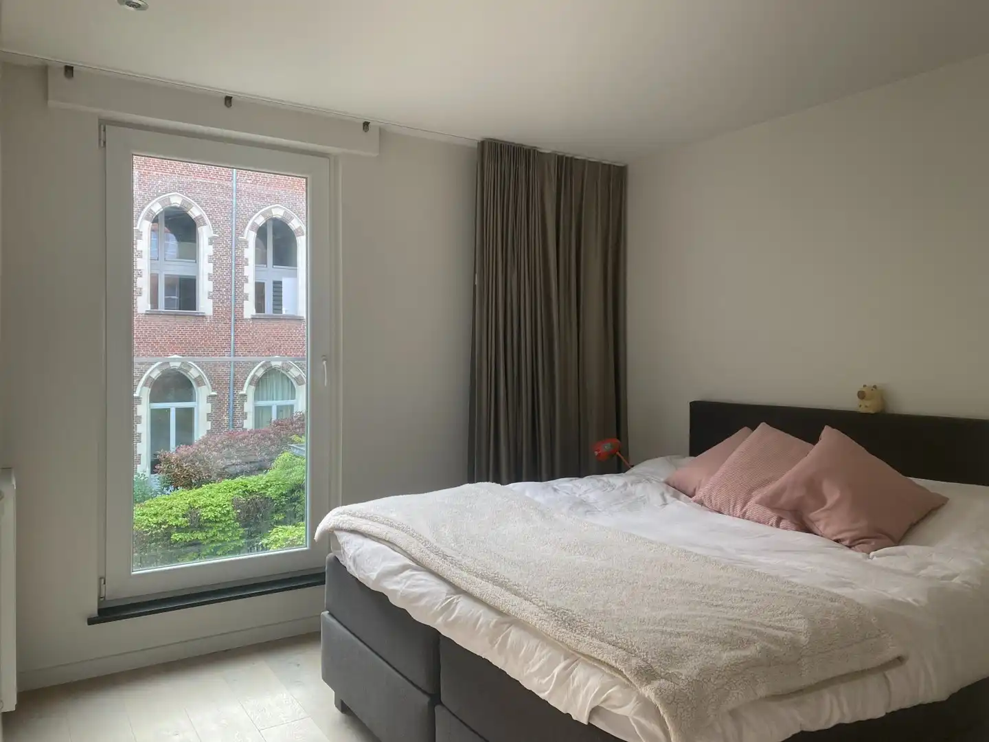 Modern appartement op de eerste verdieping foto 5
