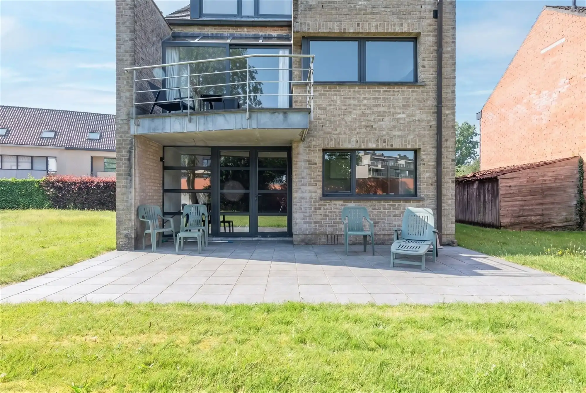 Stijlvolle bel-etagewoning met zonnige tuin foto 45