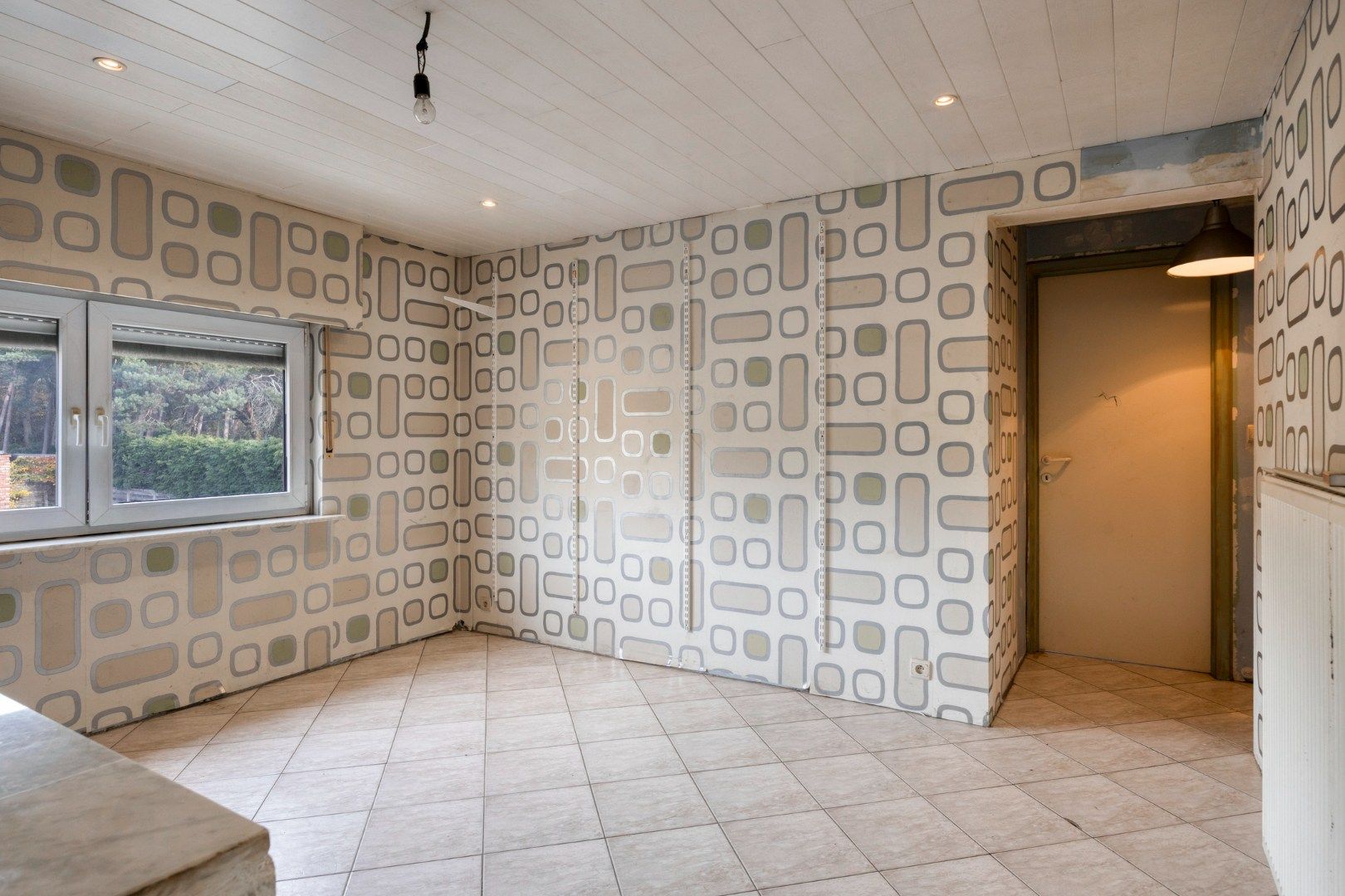  Rustig gelegen halfopen woning met 2/3 slpks op een perceel van 810 m² te Nijlen ! foto 9