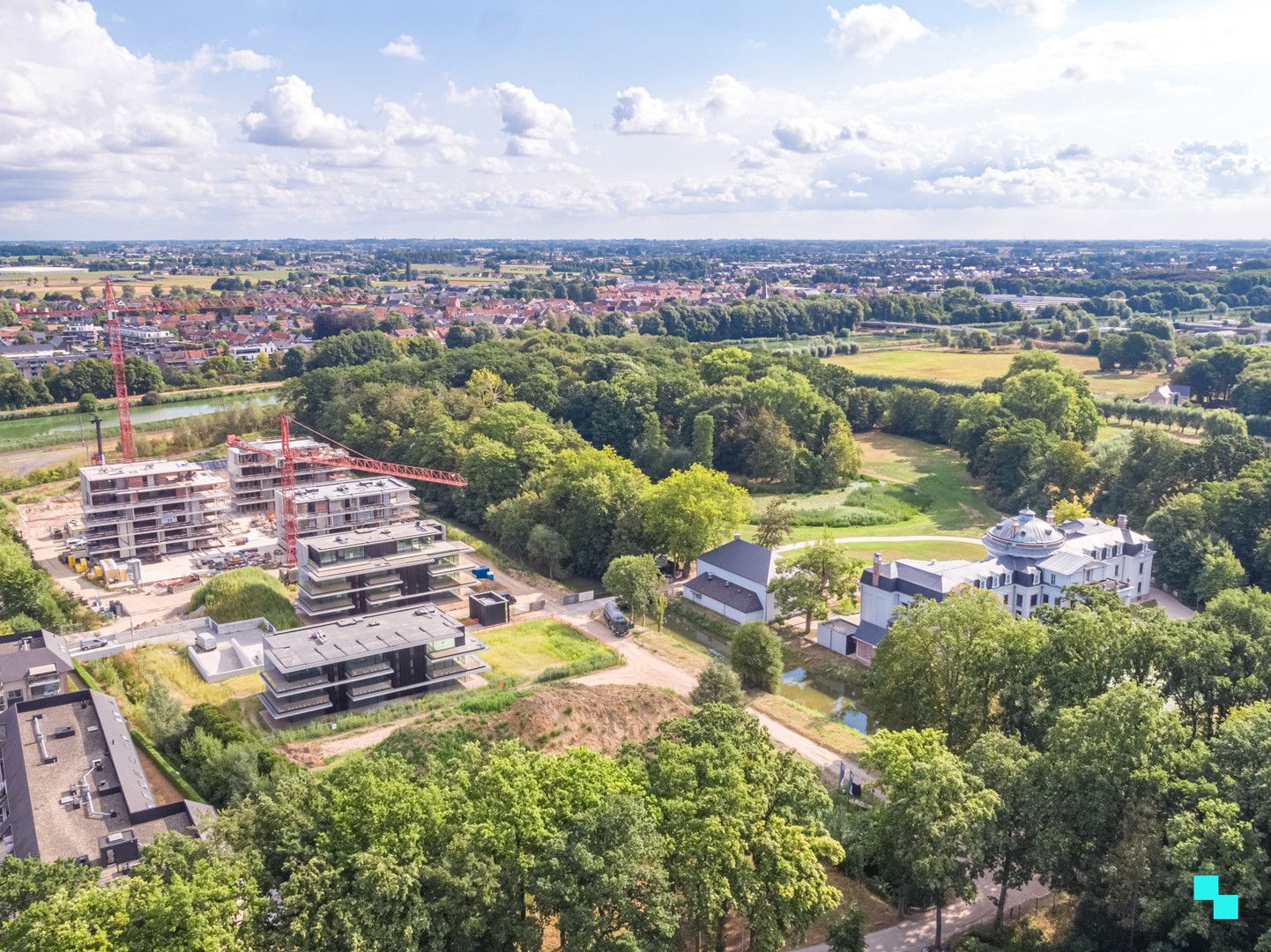 Gelijkvloers hoek appartement met riant terras foto 10