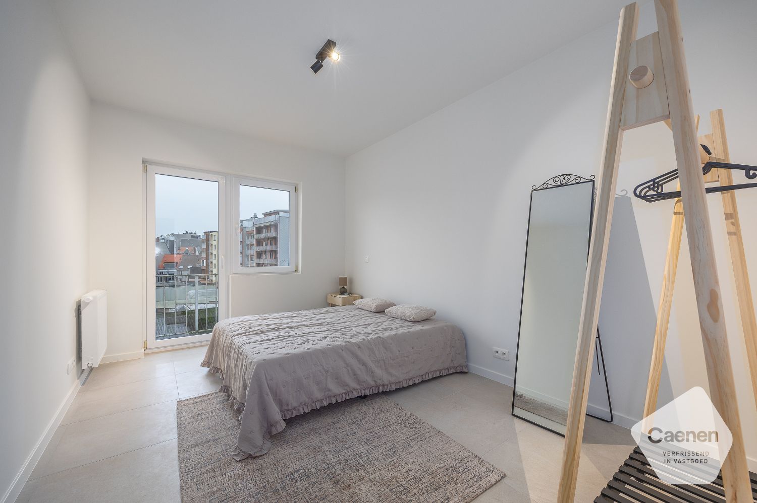Gerenoveerd twee slaapkamer appartement op centrale ligging foto 13