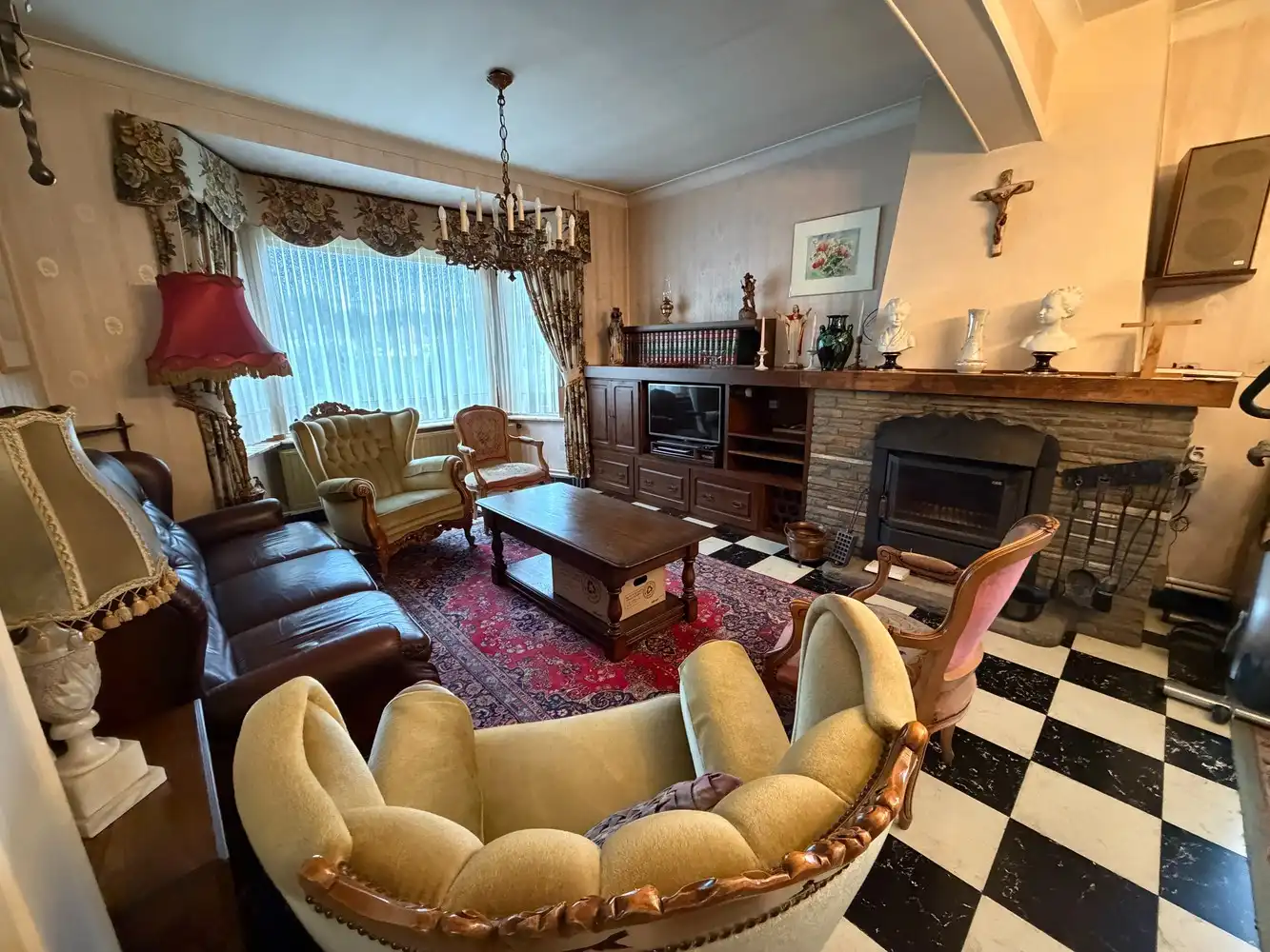 Vrijstaande woning met royale tuin foto 4