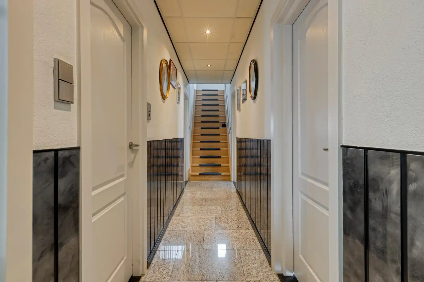 Charmante gezinswoning op ruim perceel foto 21