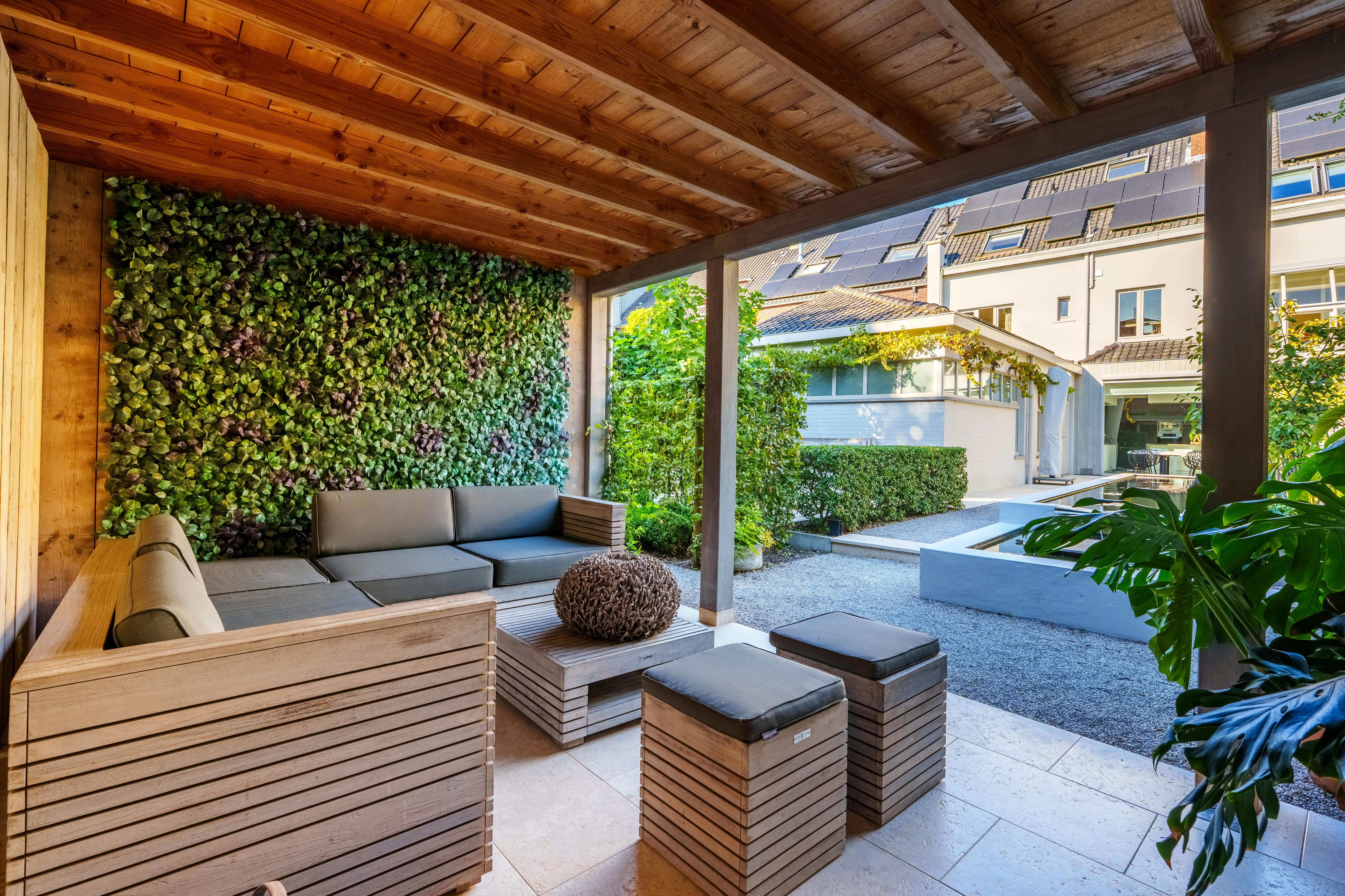 Uitzonderlijke stadswoning met praktijkruimte in Torhout foto 13