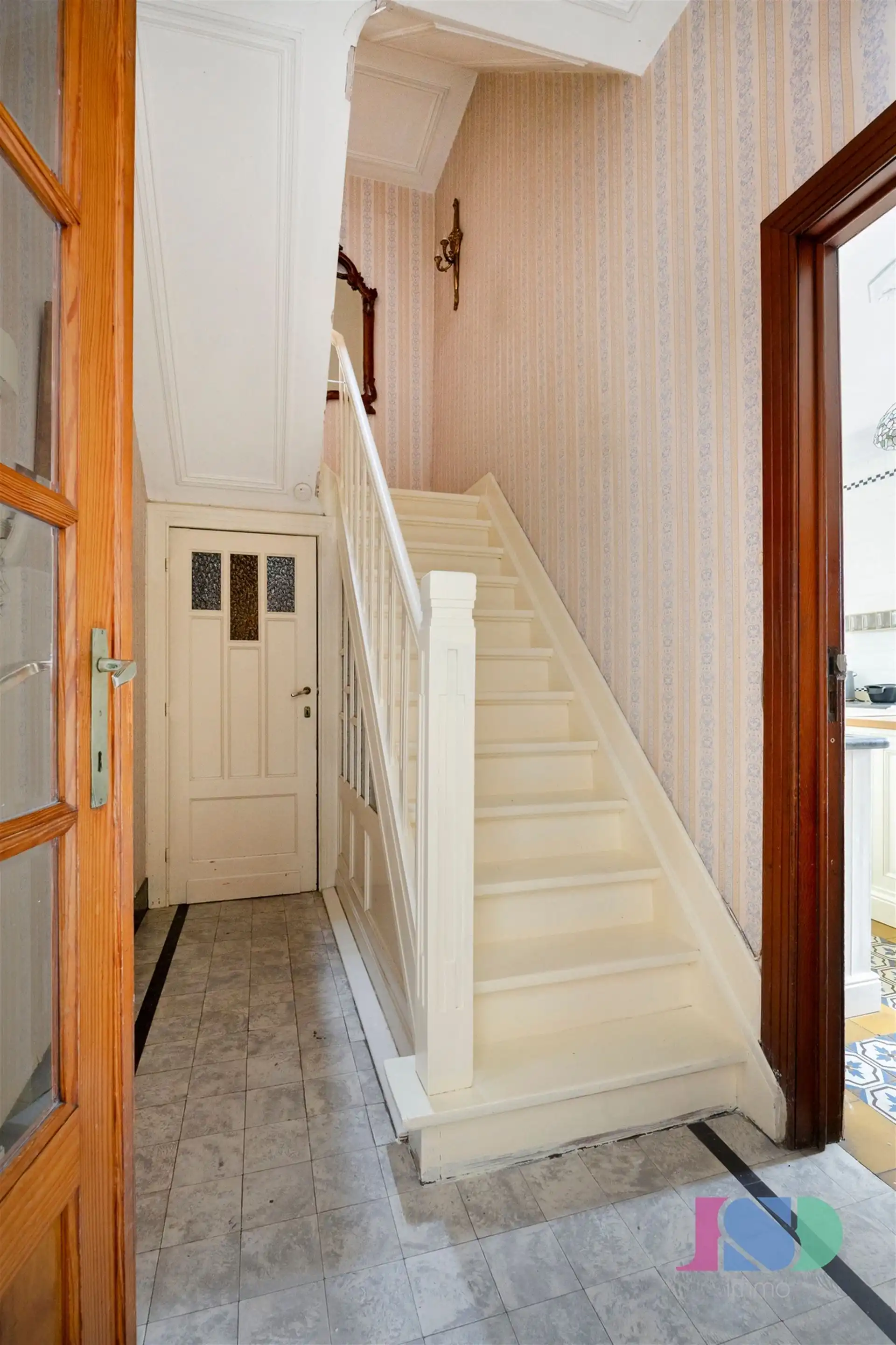 Karaktervolle woning met 8 kamers foto 14