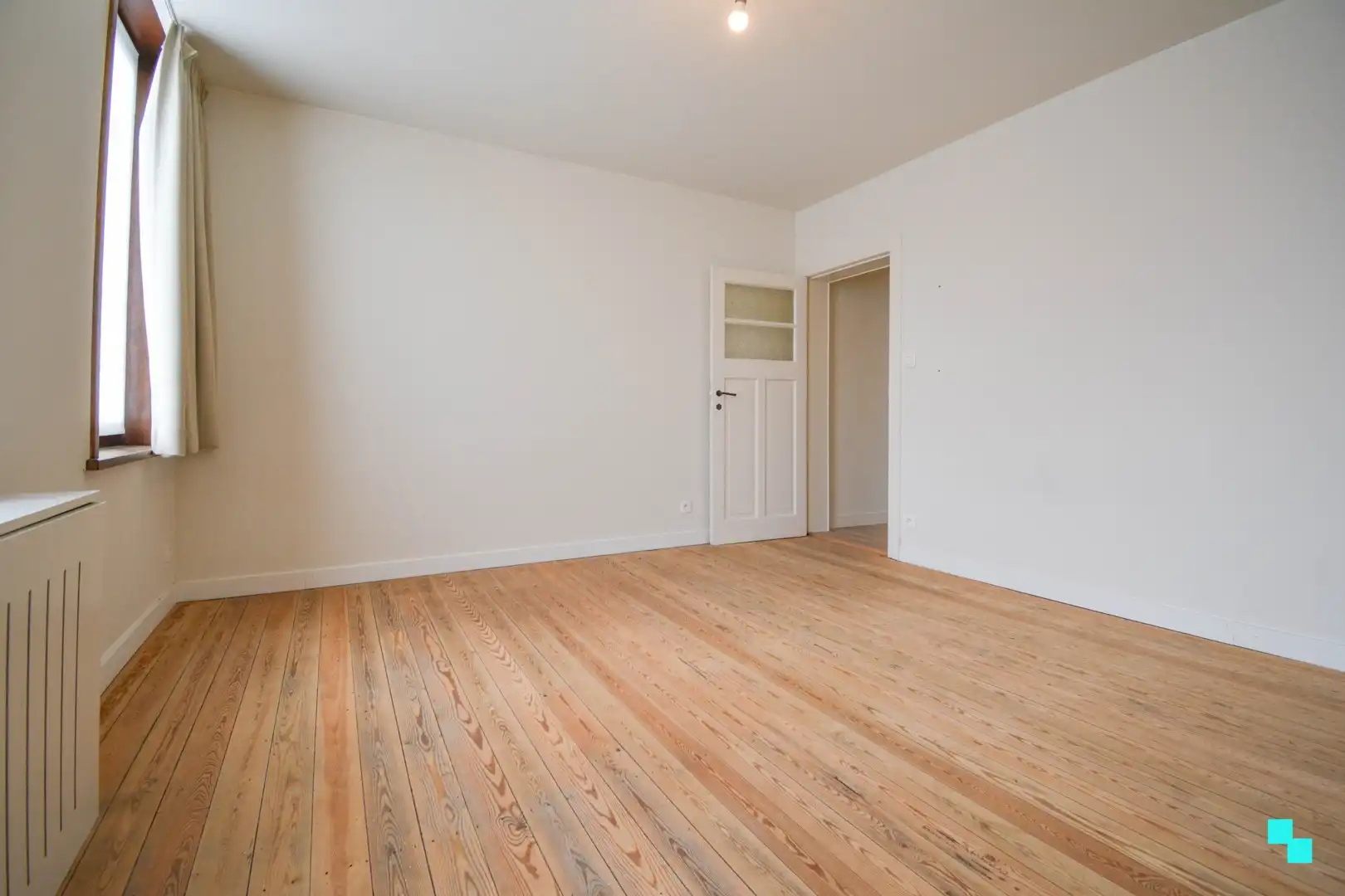 Eengezinswoning met 5 slp te centrum Roeselare foto 7