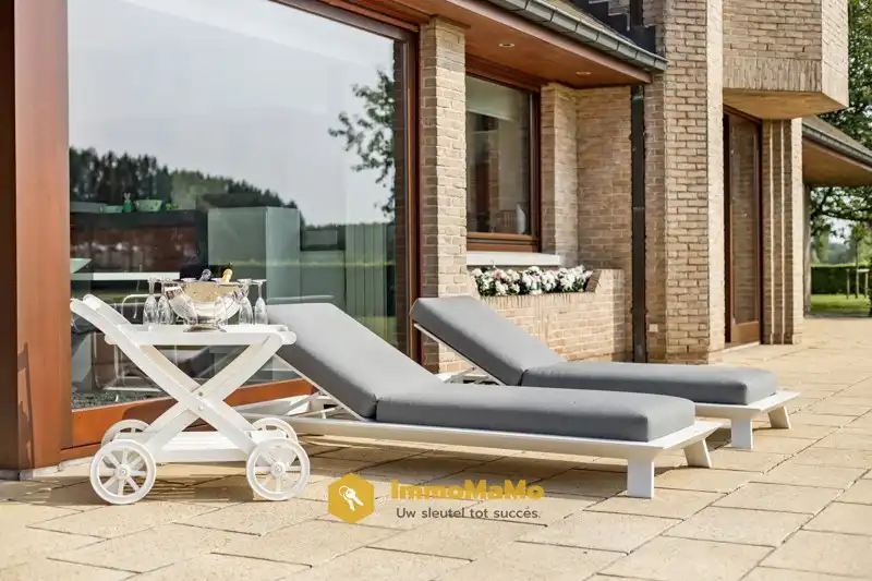 UNIEKE VILLA MET WEILAND EN PAARDENSTALLEN OP EEN TOPLOCATIE TE KOOP IN MENDONK (GENT) foto 39