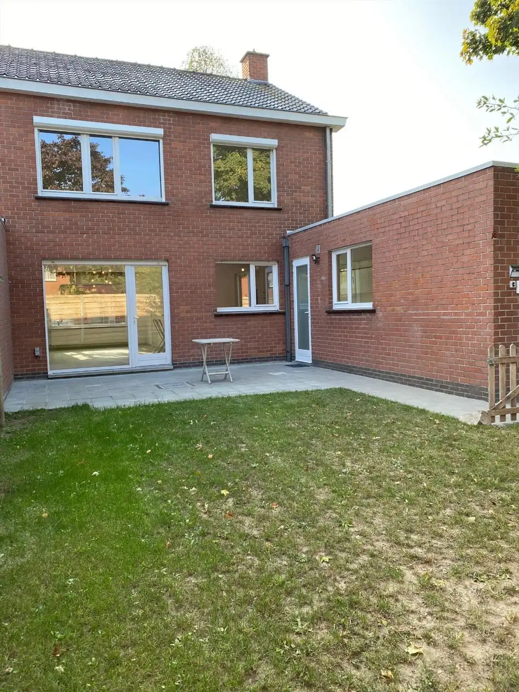Woning met 3 slaapkamers en garage te Roeselare (Vrij: 1/09/2026) foto 6