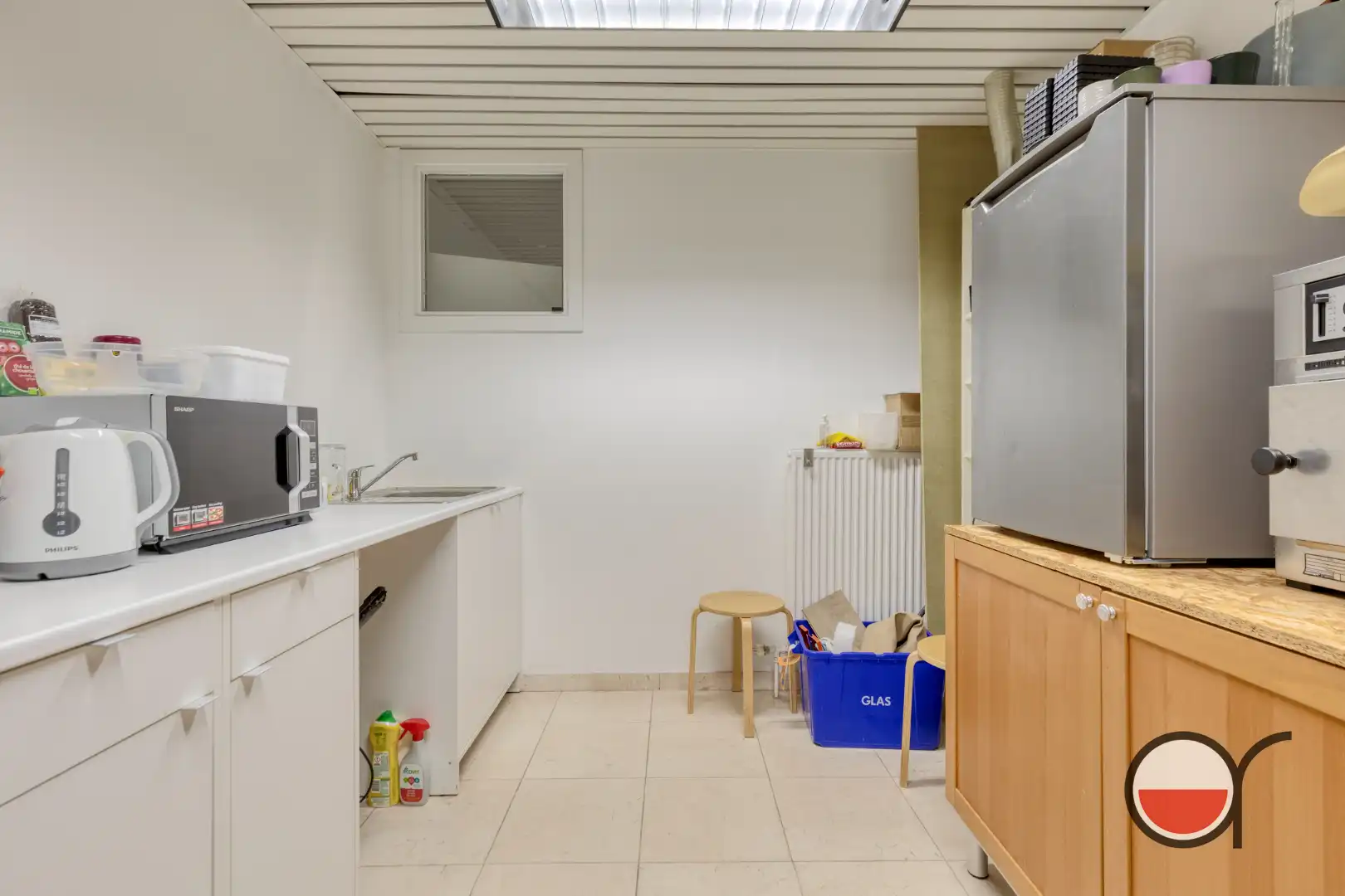 Kantoorruimte met grote kelder op vlot bereikbare locatie foto 16