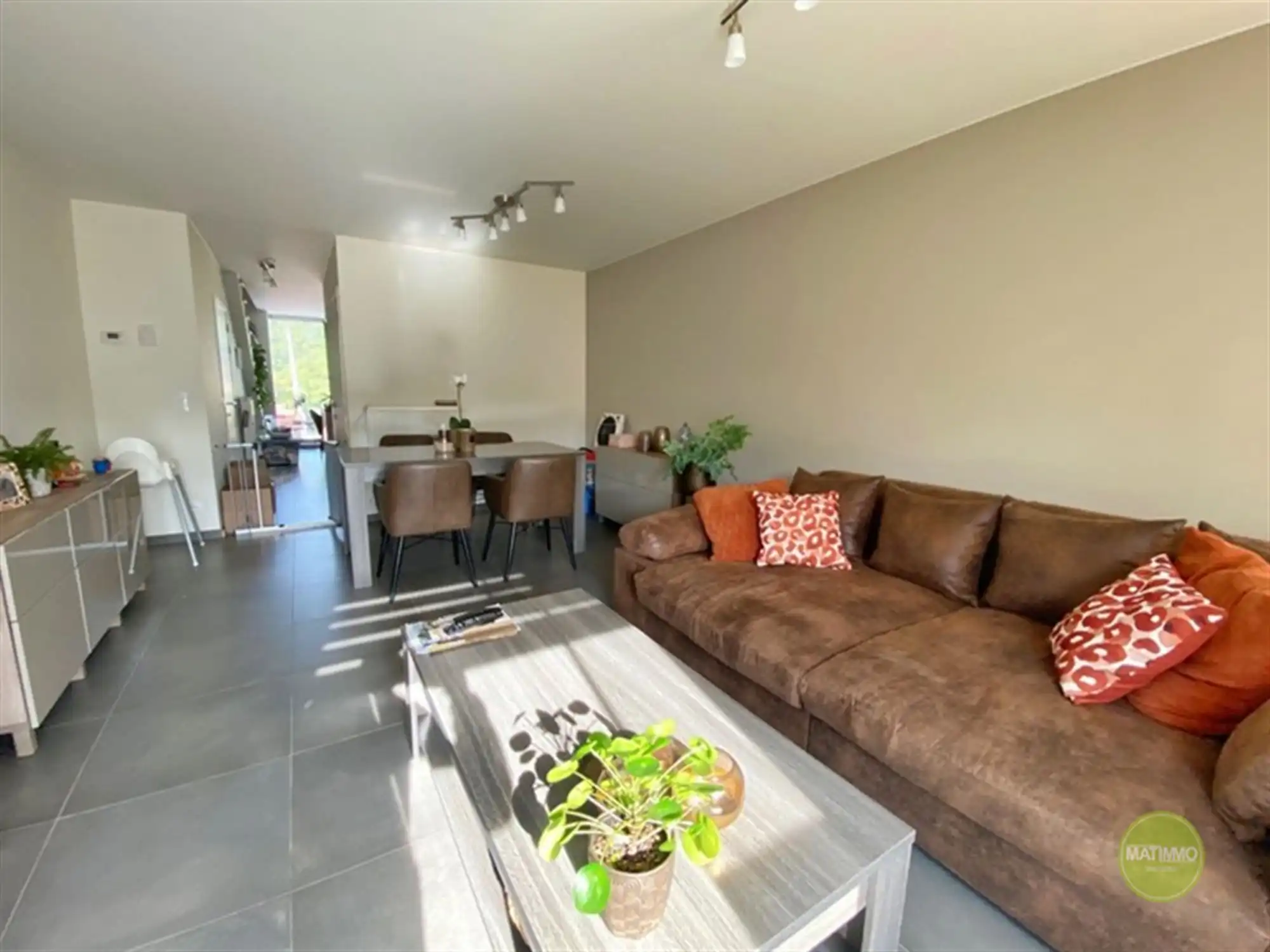 Duplex appartement met 2 slaapkamers en ruim terras in Balen foto 4