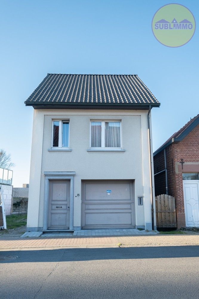Charmante te renoveren eengezinswoning te Vorst-Laakdal foto 2