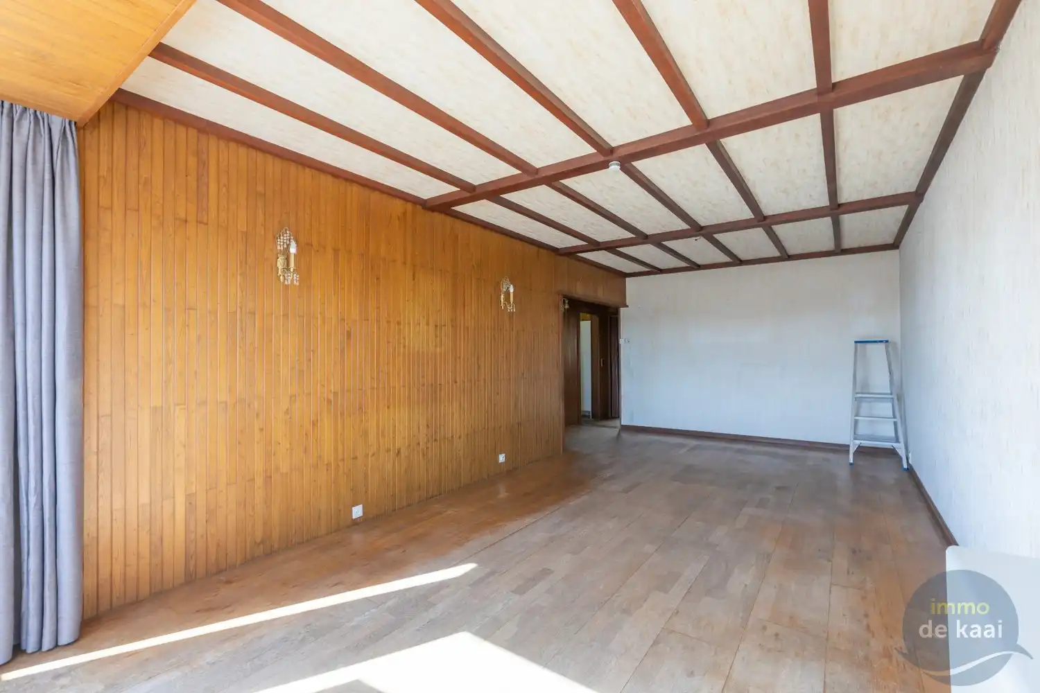 Goed gelegen renovatieproject in volle vakantiesfeer. foto 6