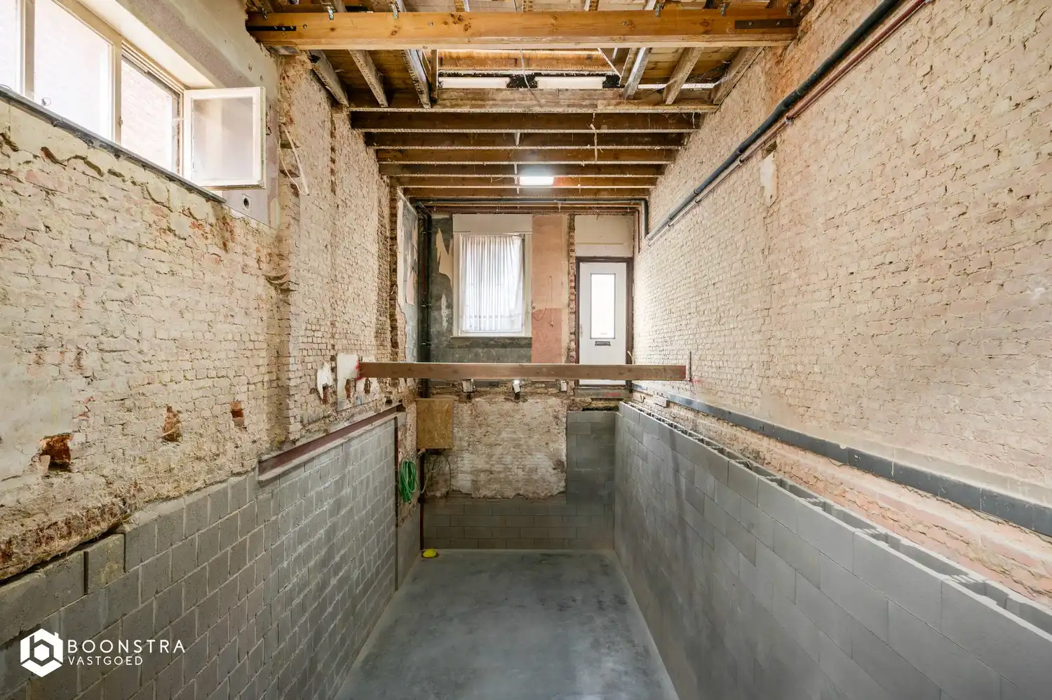 Renovatieproject in het centrum van Hombeek met veel mogelijkheden foto 5
