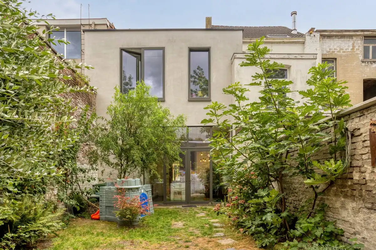 Uniek & karaktervol herenhuis op een toplocatie in Vilvoorde foto 13