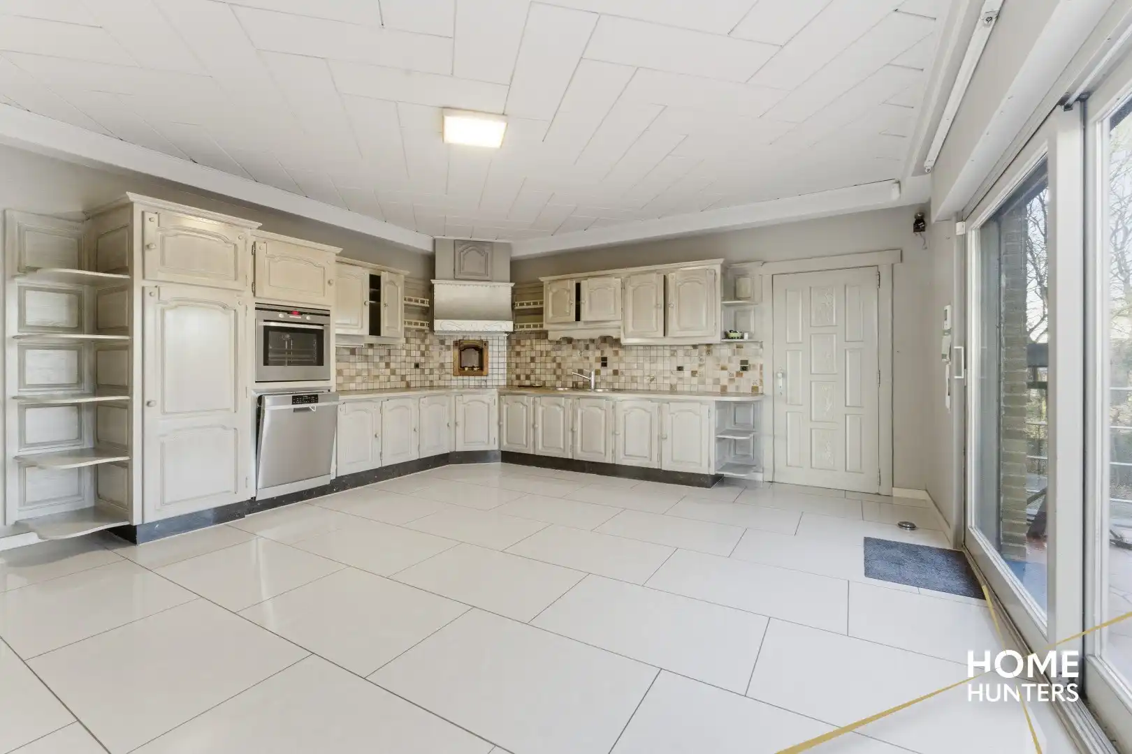 Exclusieve villa met bos in Houthulst! foto 5