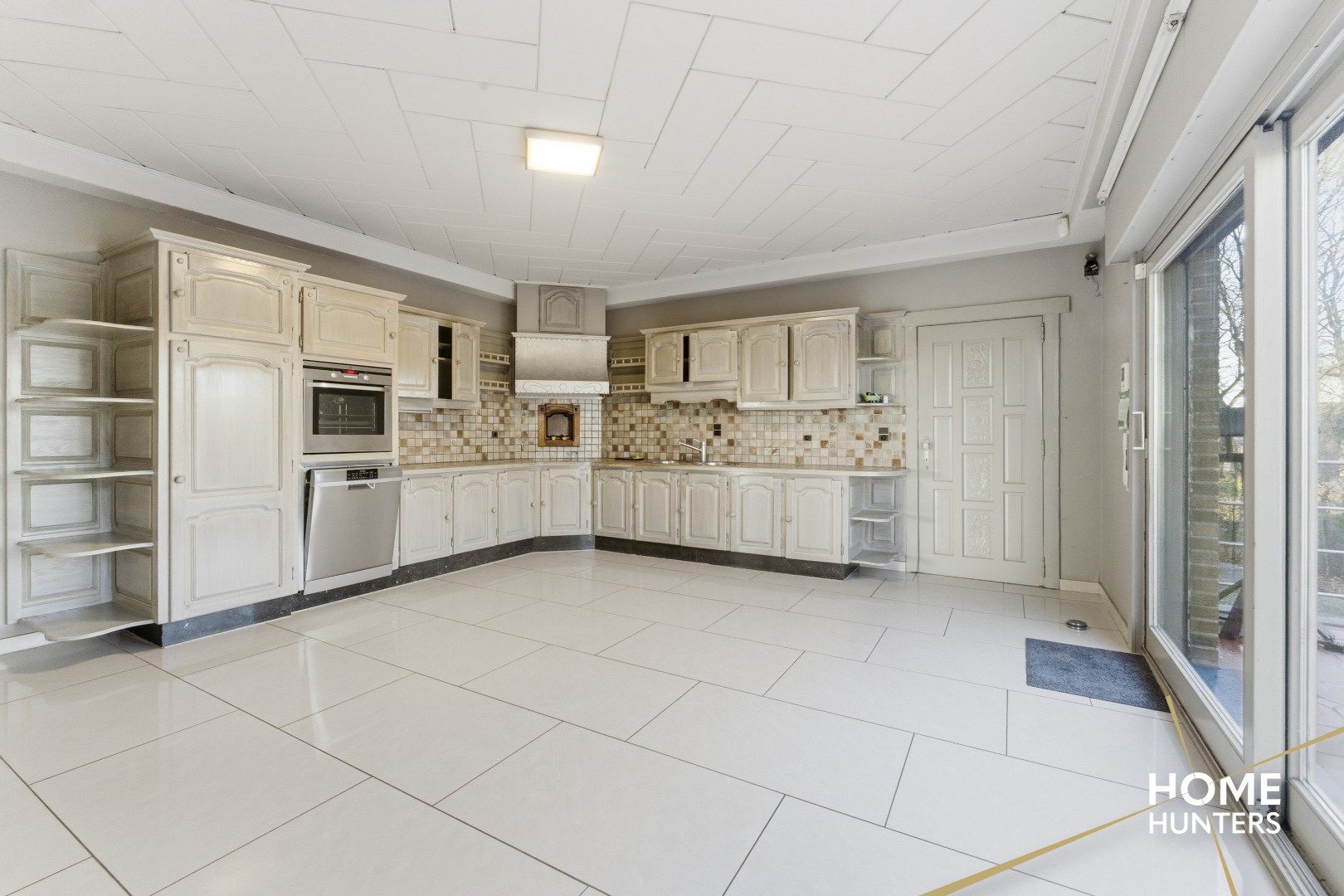 Exclusieve villa met bos in Houthulst! foto 5