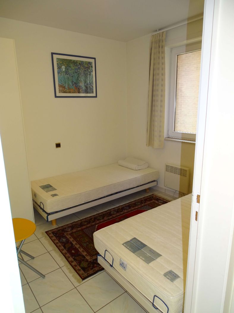 Residentie Delphine - ruim twee slaapkamer appartement nabij zee - Koksijde-Bad foto 17