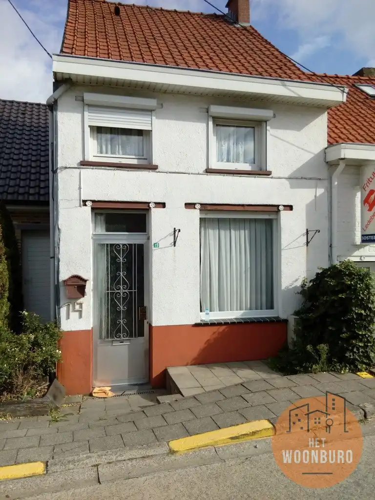 Gesloten bebouwing met 2 slaapkamers foto {{pictureIndex}}