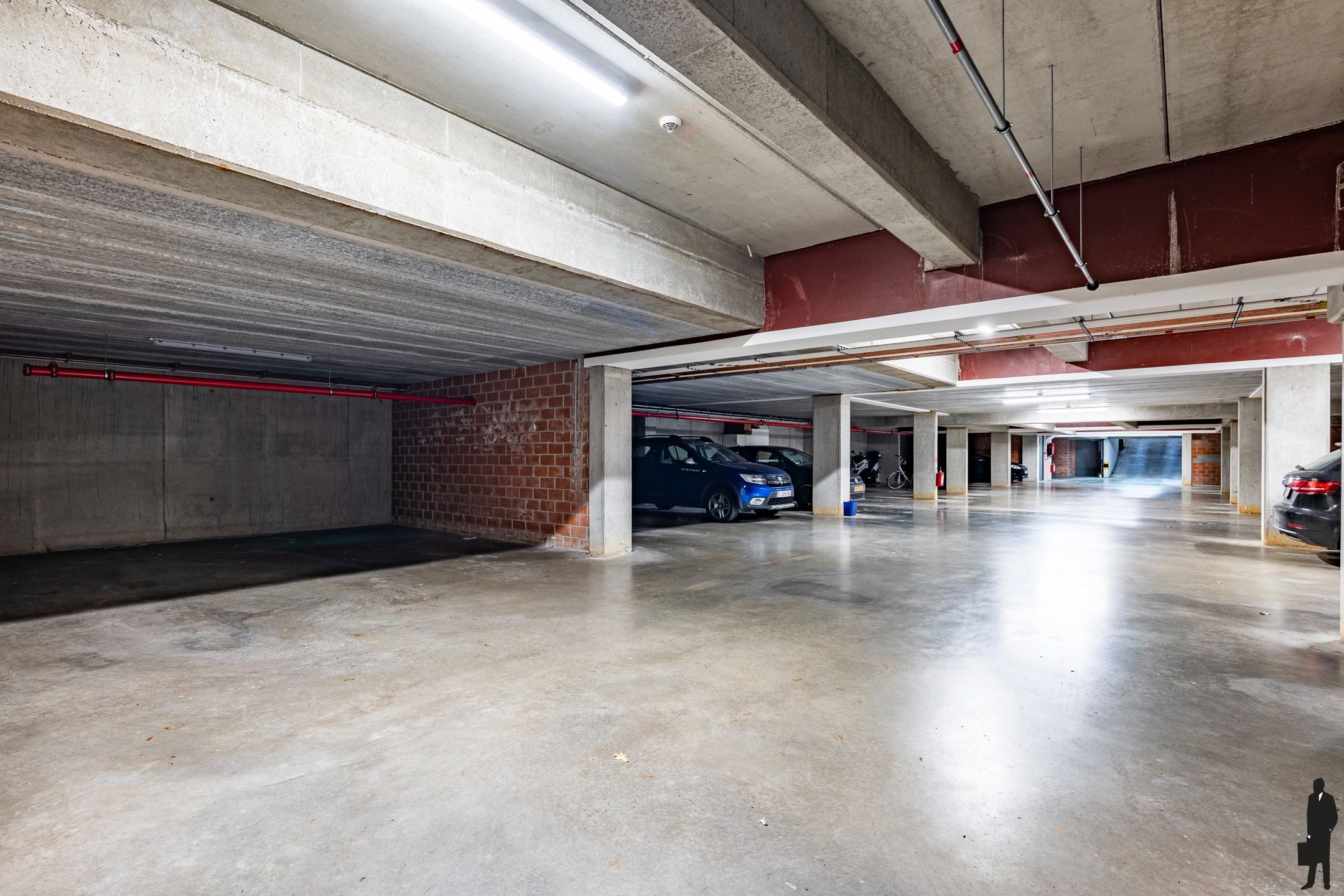 Stijlvol appartement met 2 slaapkamers in hartje Hoogstraten foto 15