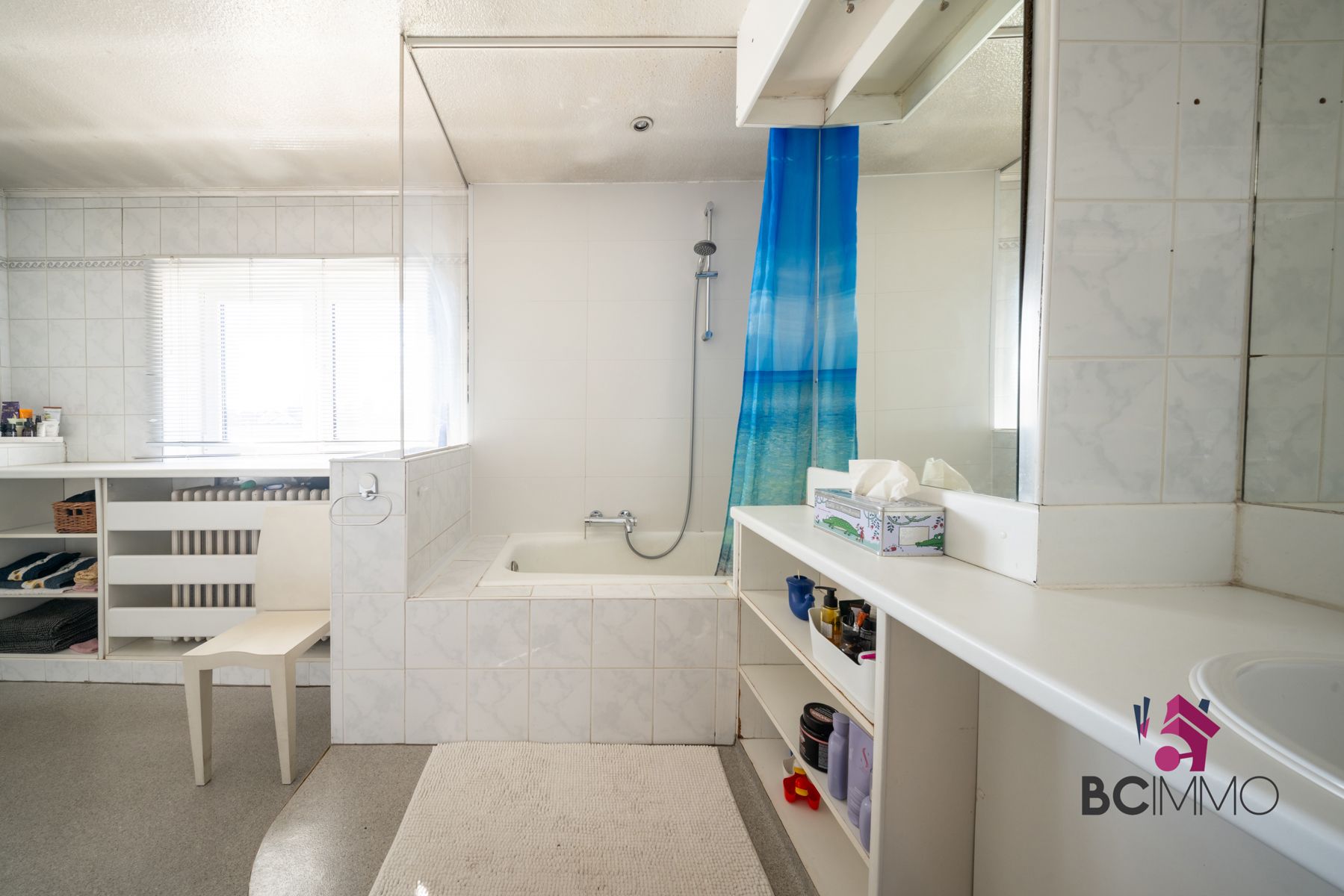 Ruime woning met praktijkruimte en 6 slaapkamers te Genk foto 19