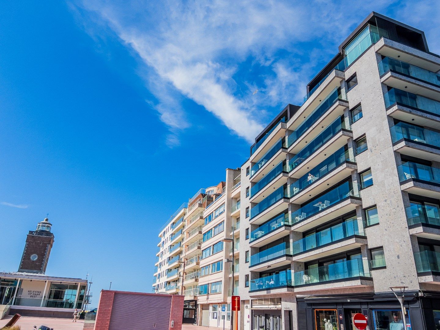 Exceptioneel hoekappartement (zuid -west oriëntatie 23 meter gevelbreedte) met OPEN zicht en zijdelings ZEEzicht aan het Lichttorenplein foto 22