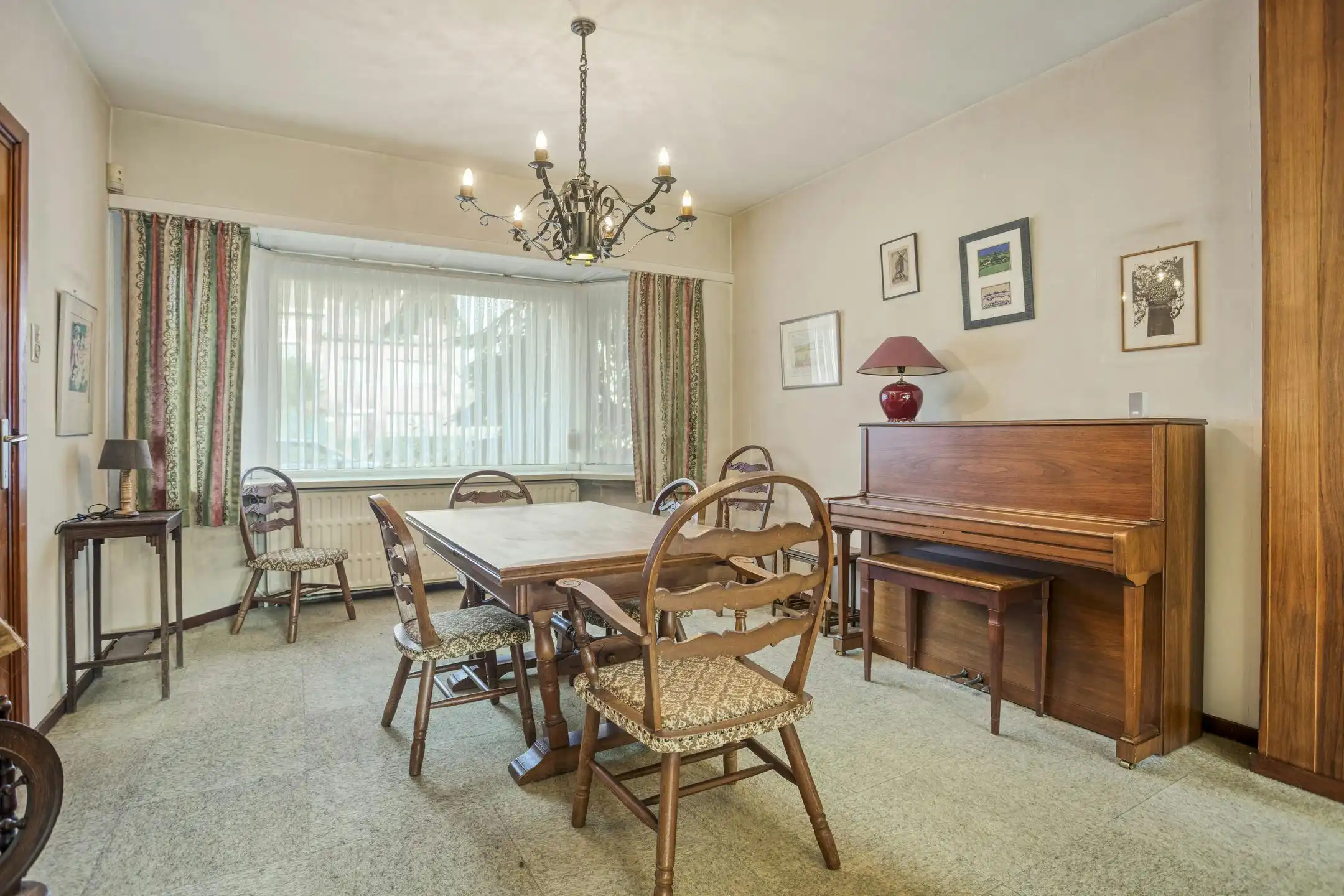 Huis met 5 slaapkamers en landbouwgrond van 3.150m² in Wommelgem! foto 8