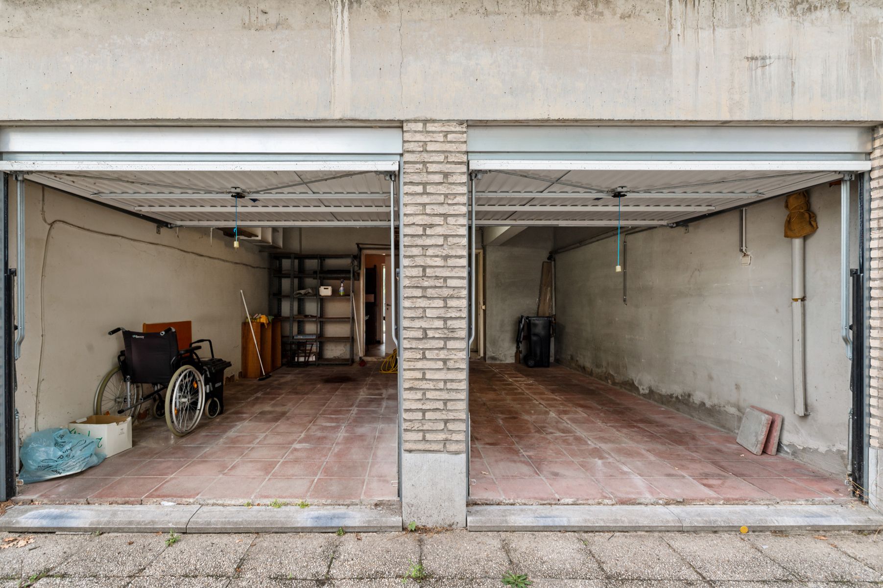 Unieke kans: 2 appartementen met tuin, garagebox en berging foto 35